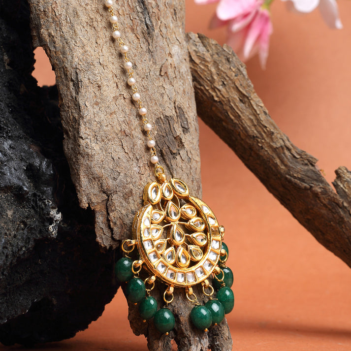 Kundan & Green Pearl Maang Tikka