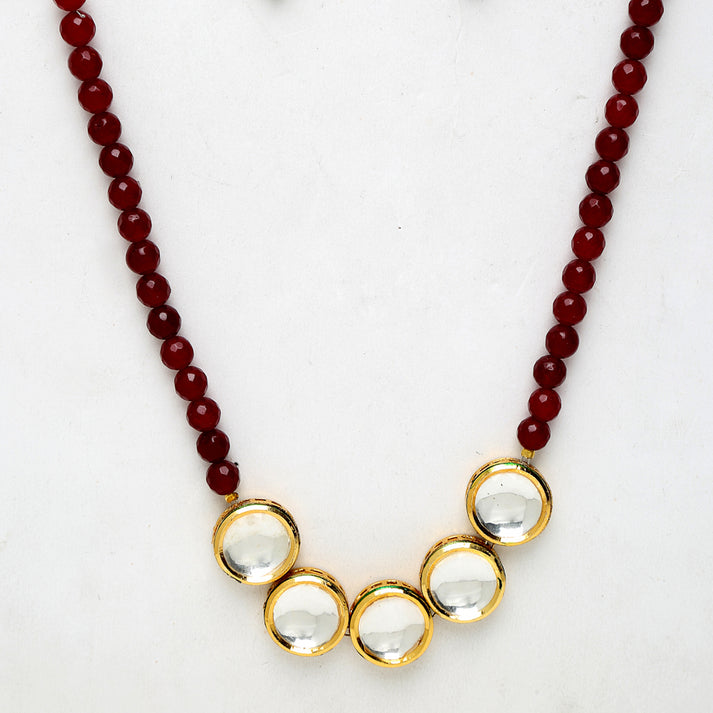 Kundan Neckpiece With Studs