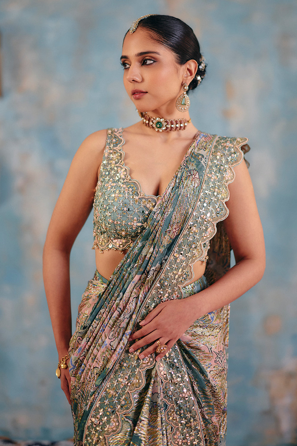 GULABI-JHALAK