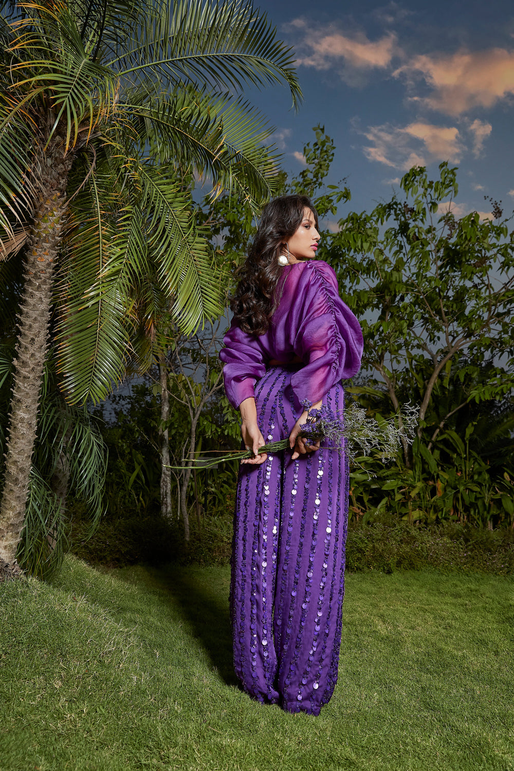 Iris Embroidered Straight Pants