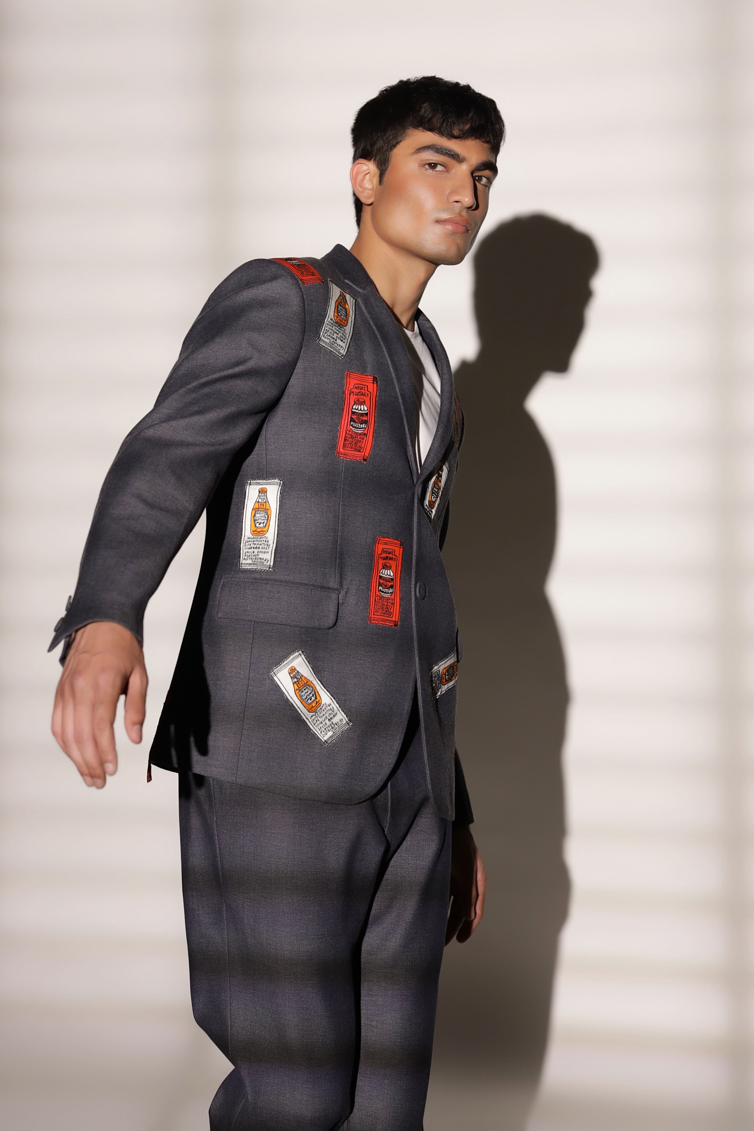 Straight Pants Of "(Sauce Sachet Blazer)"