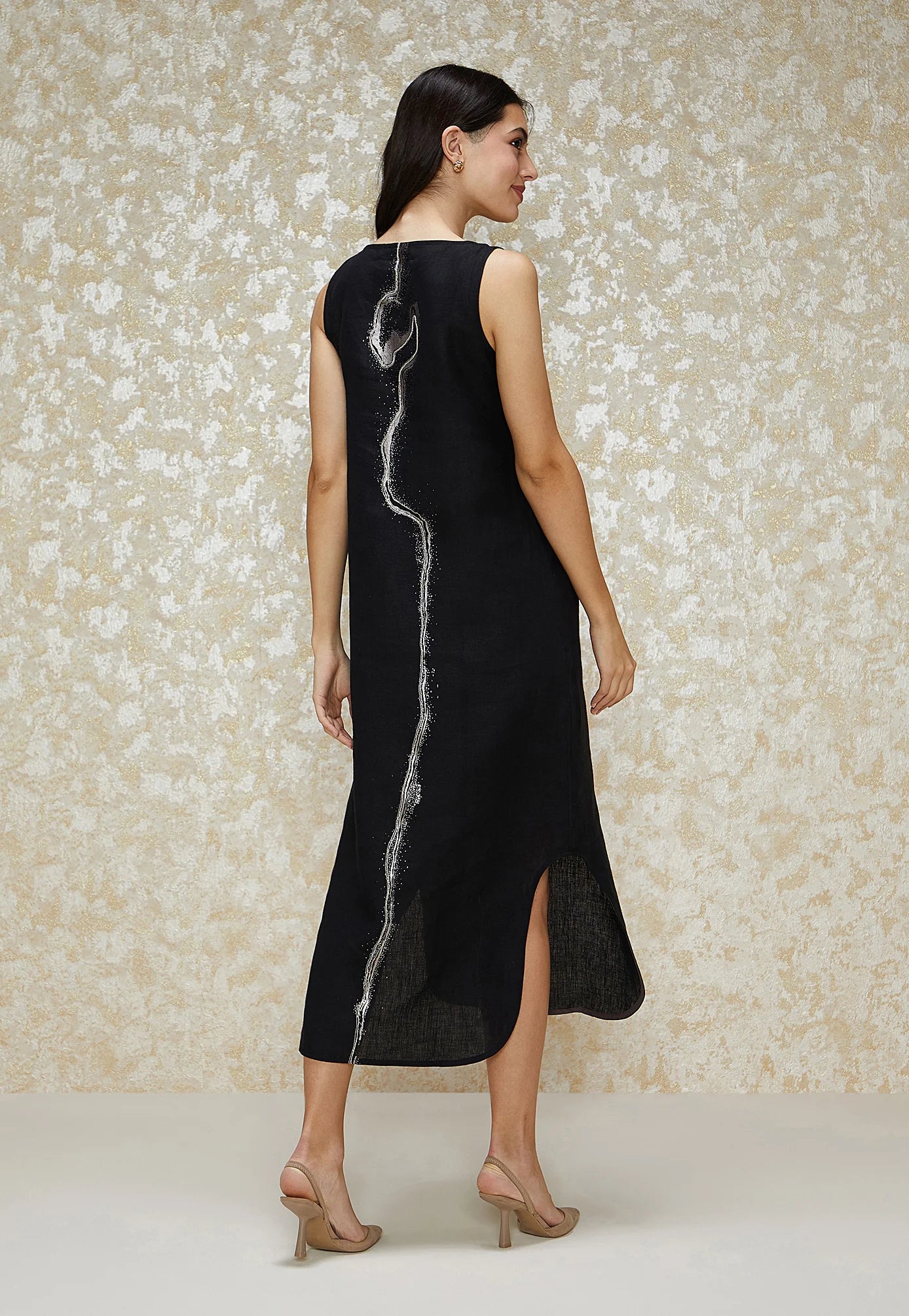 Body Line Roots Dress
