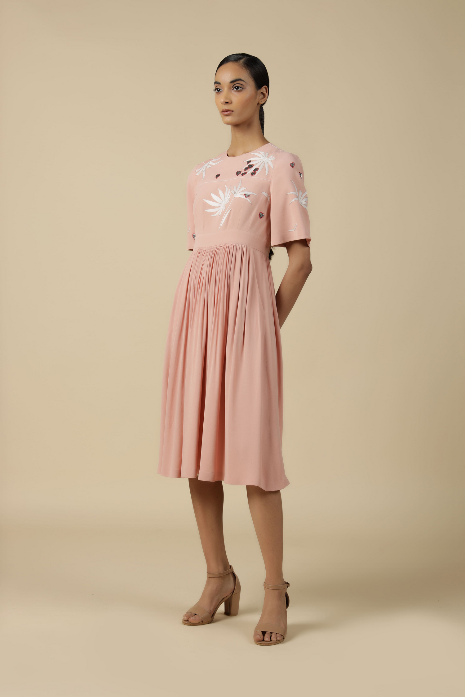 Leaf And Fruit Flared Sleeve Gathered Dress