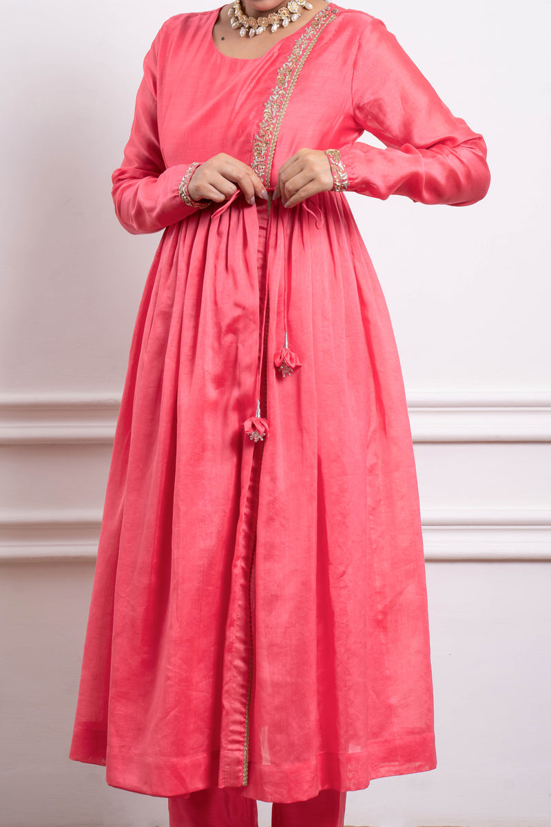  CY Vinusto Pink Embroidered Anarkali With Pant Closeup 1