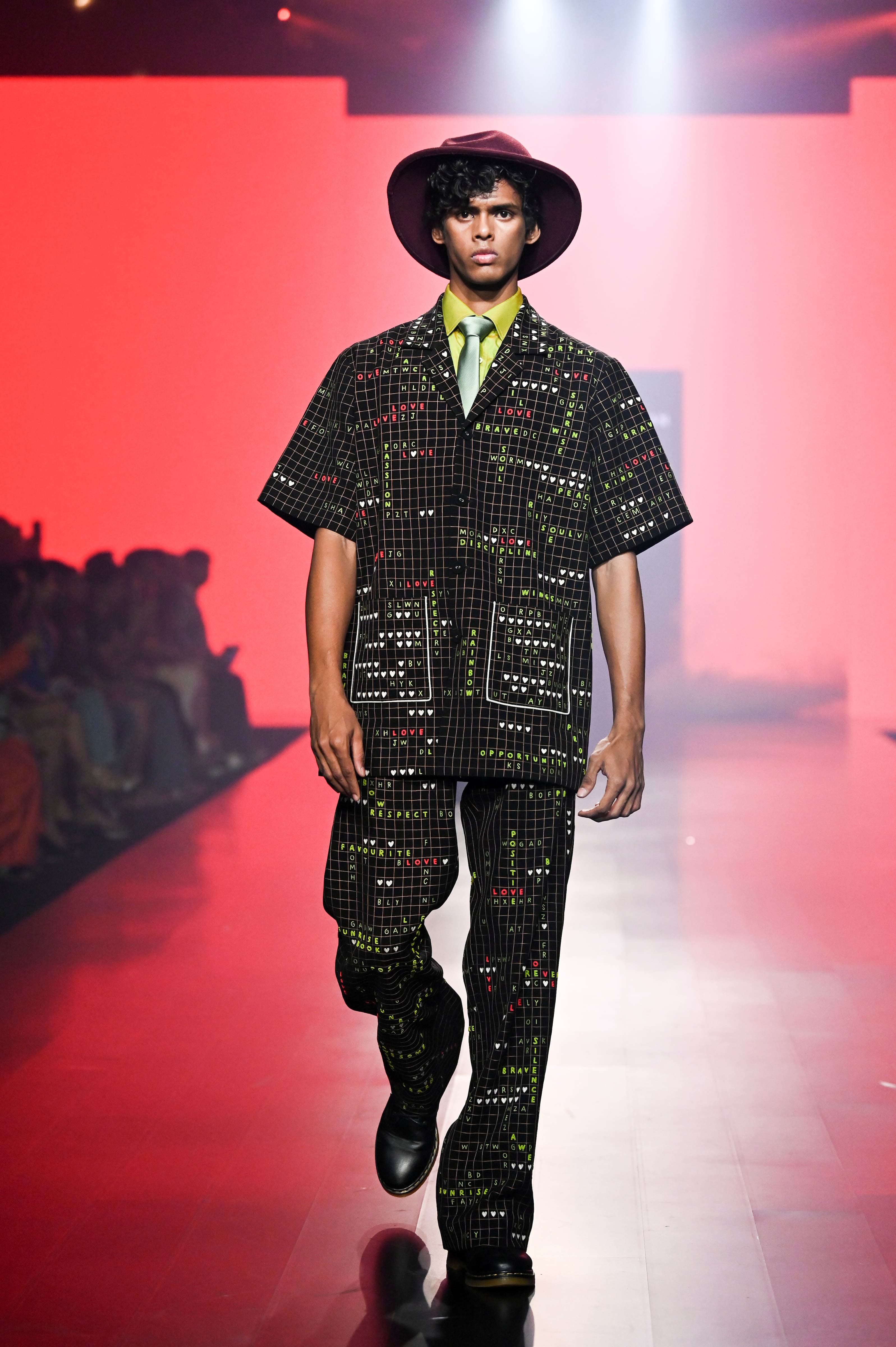 Pants Of "(Crossword Half Sleeve Jacket)"