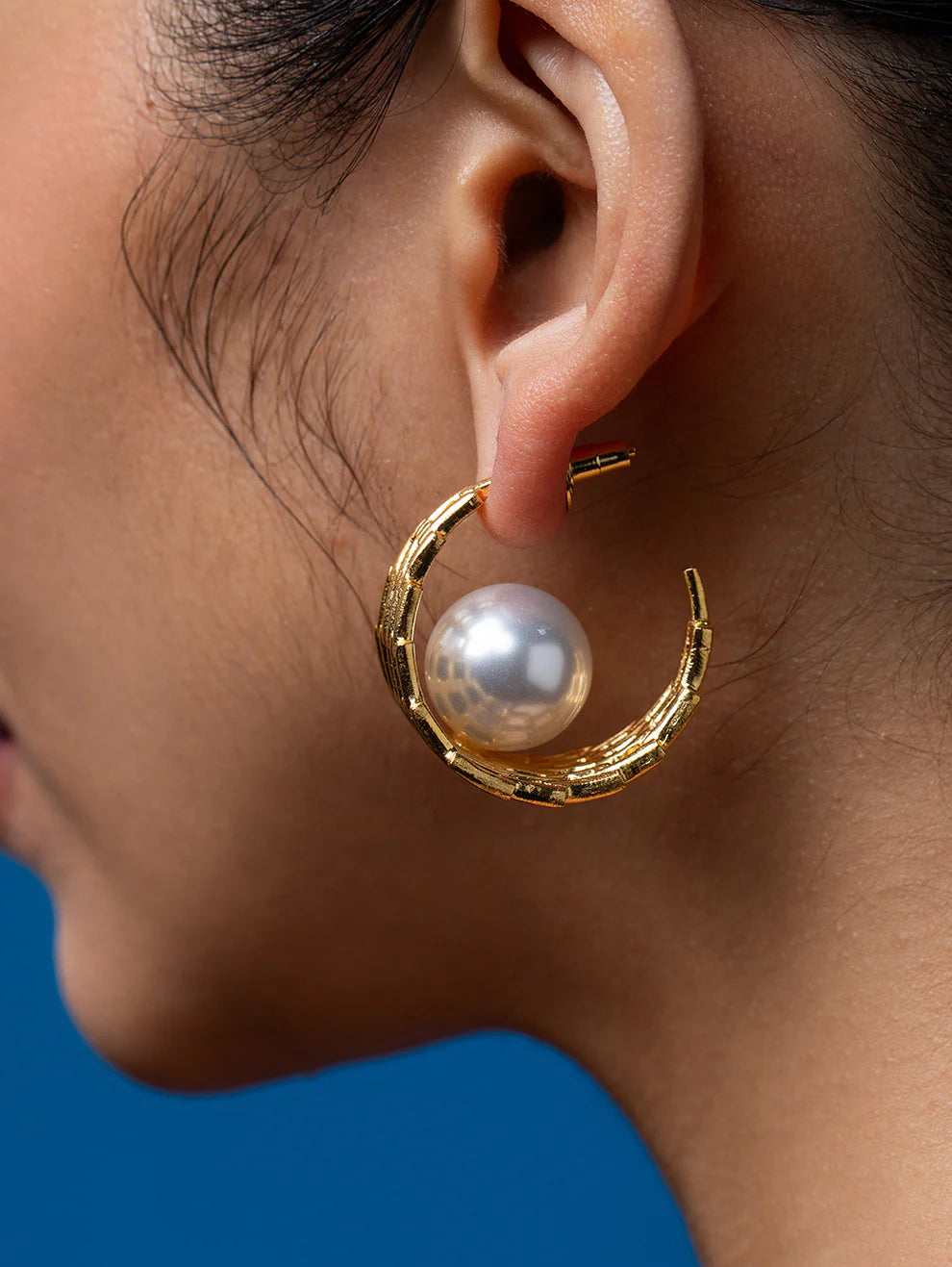 Golden Textured Baroque Pearl Hoops