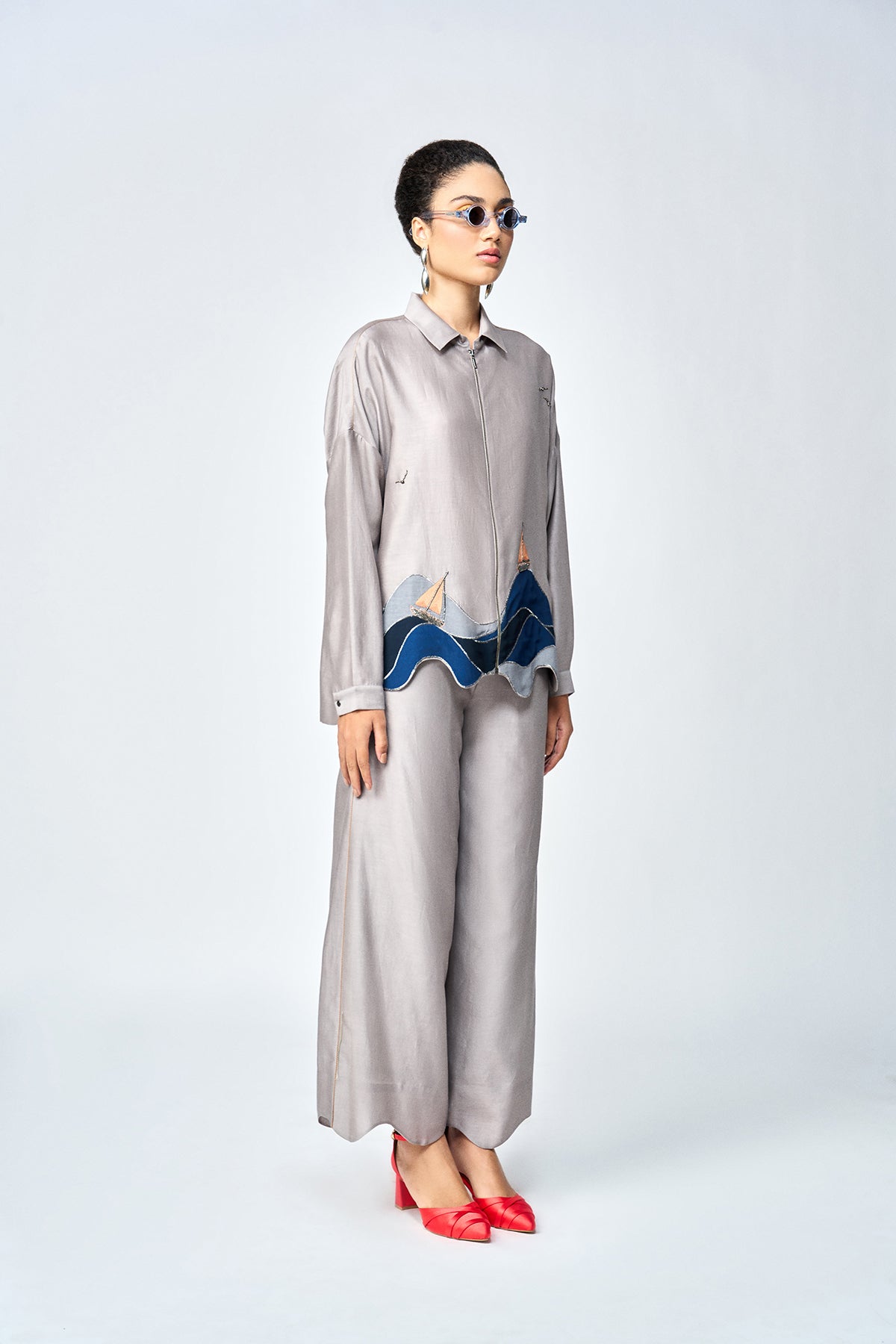 FLARED PANTS OF (WAVES AND BOAT BOXY SHIRT )