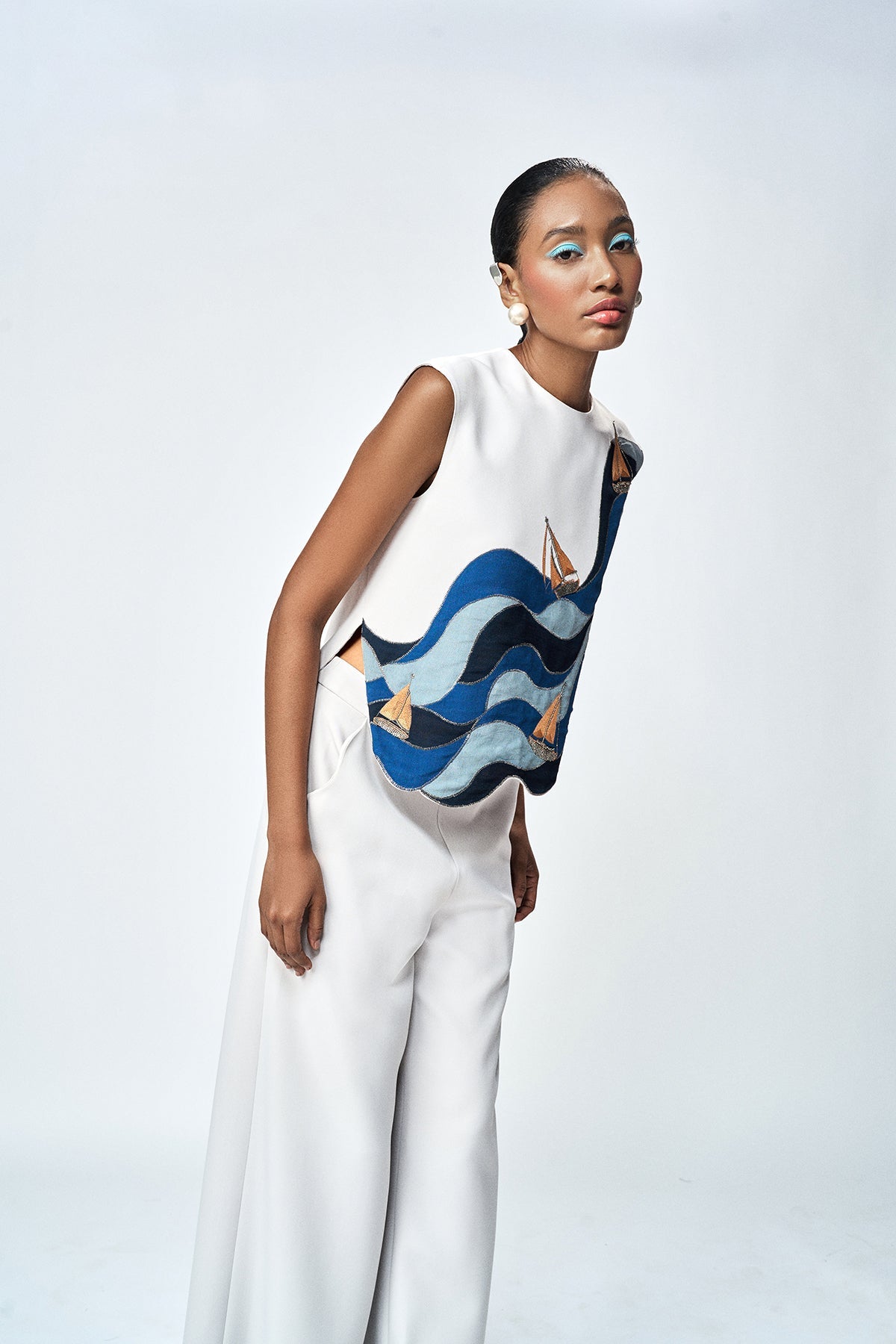 WAVES AND BOATS TOP WITH FLARED PANT