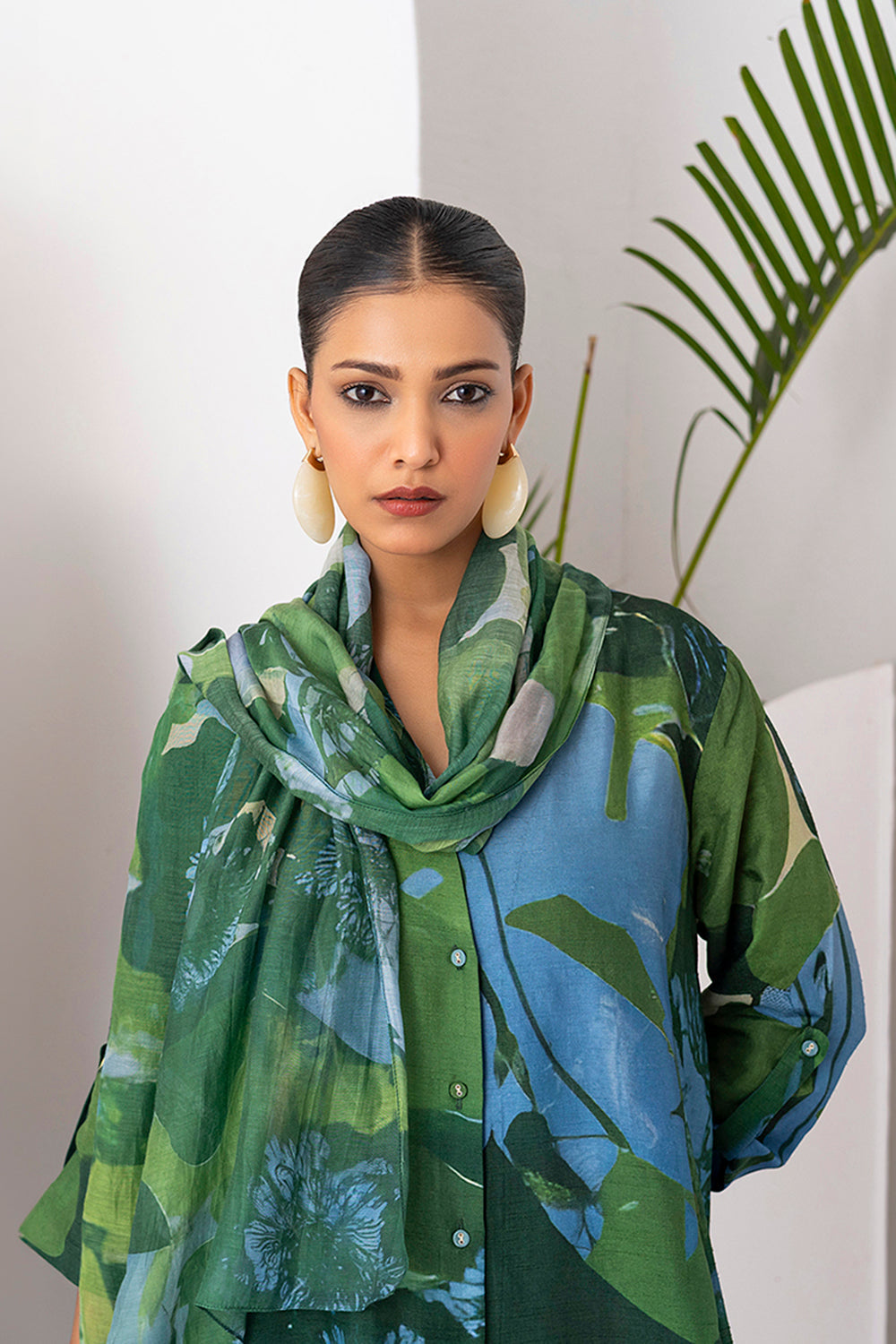 Green & Blue Thin Chanderi Printed Stole  (1 PC)
