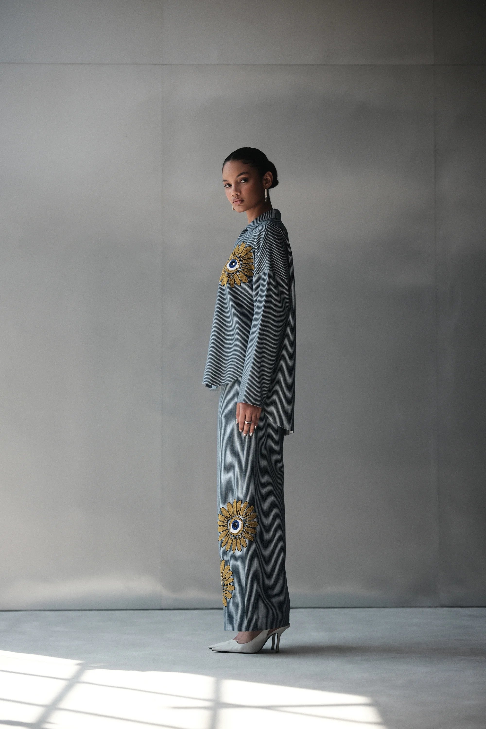 EYE BLOOM BAGGY SHIRT
