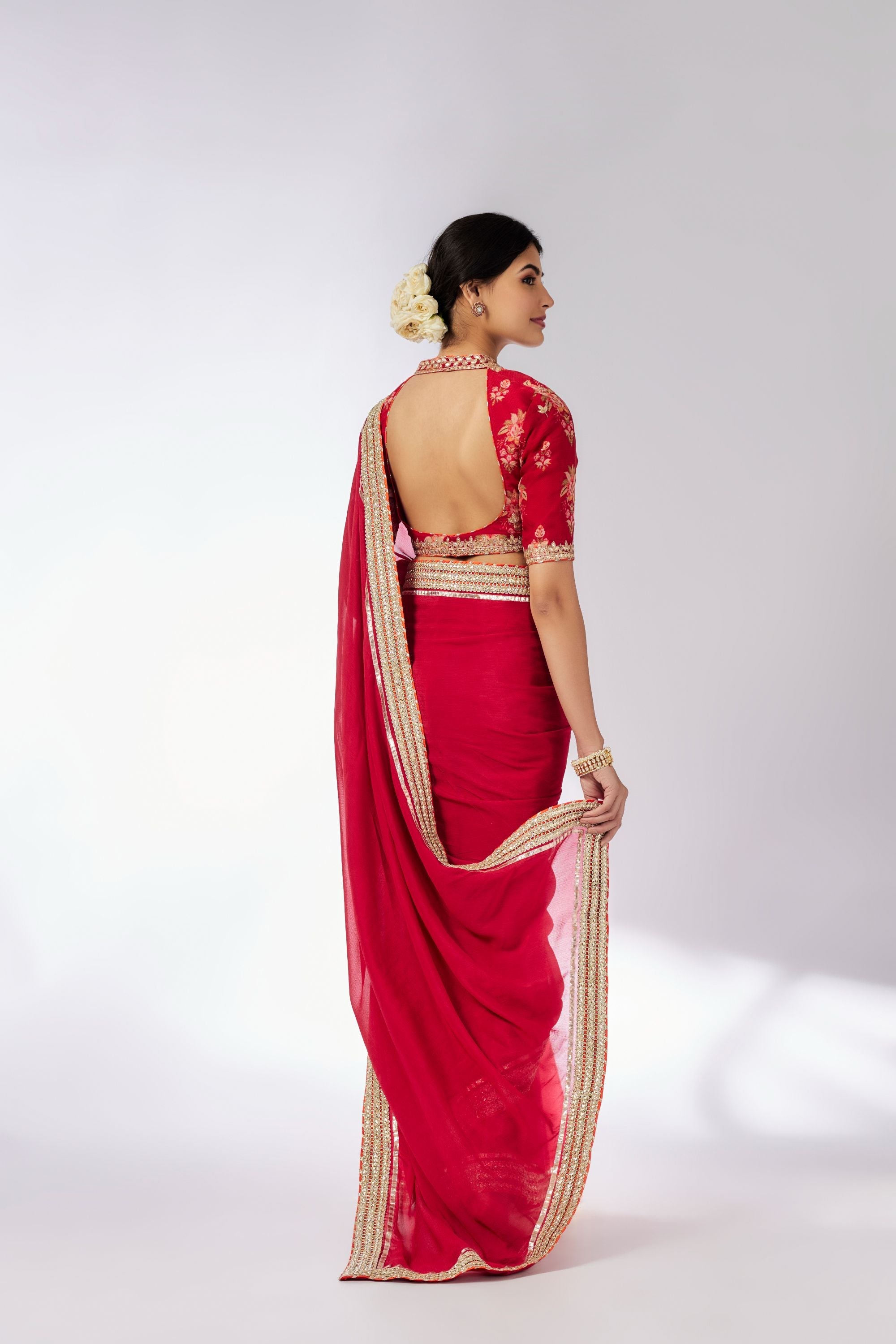 CY Gopi Vaid Anisha Red Saree Set Back 1