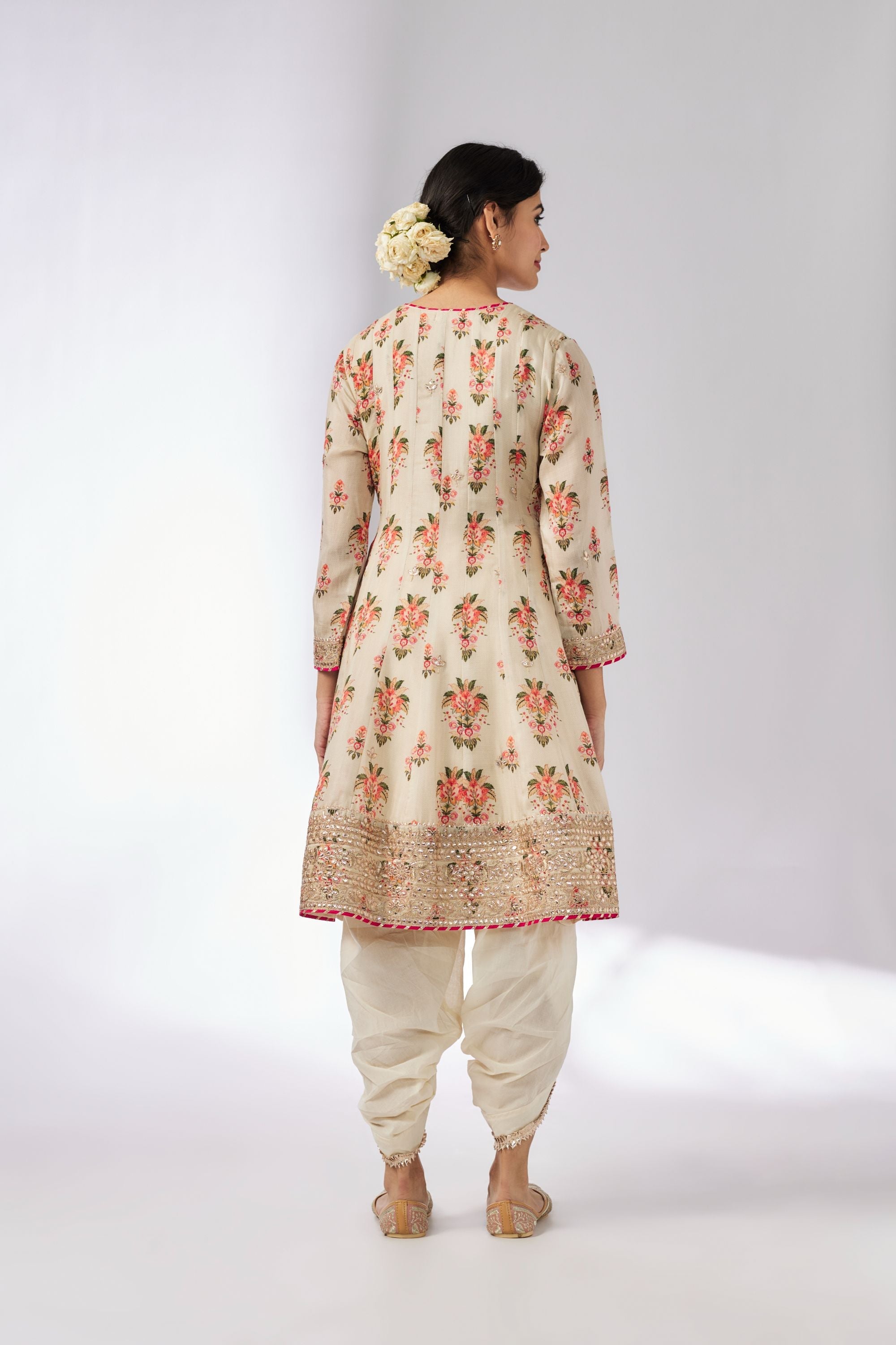 CY Gopi Vaid Ekta AG Ivory Dhoti Set Back 1