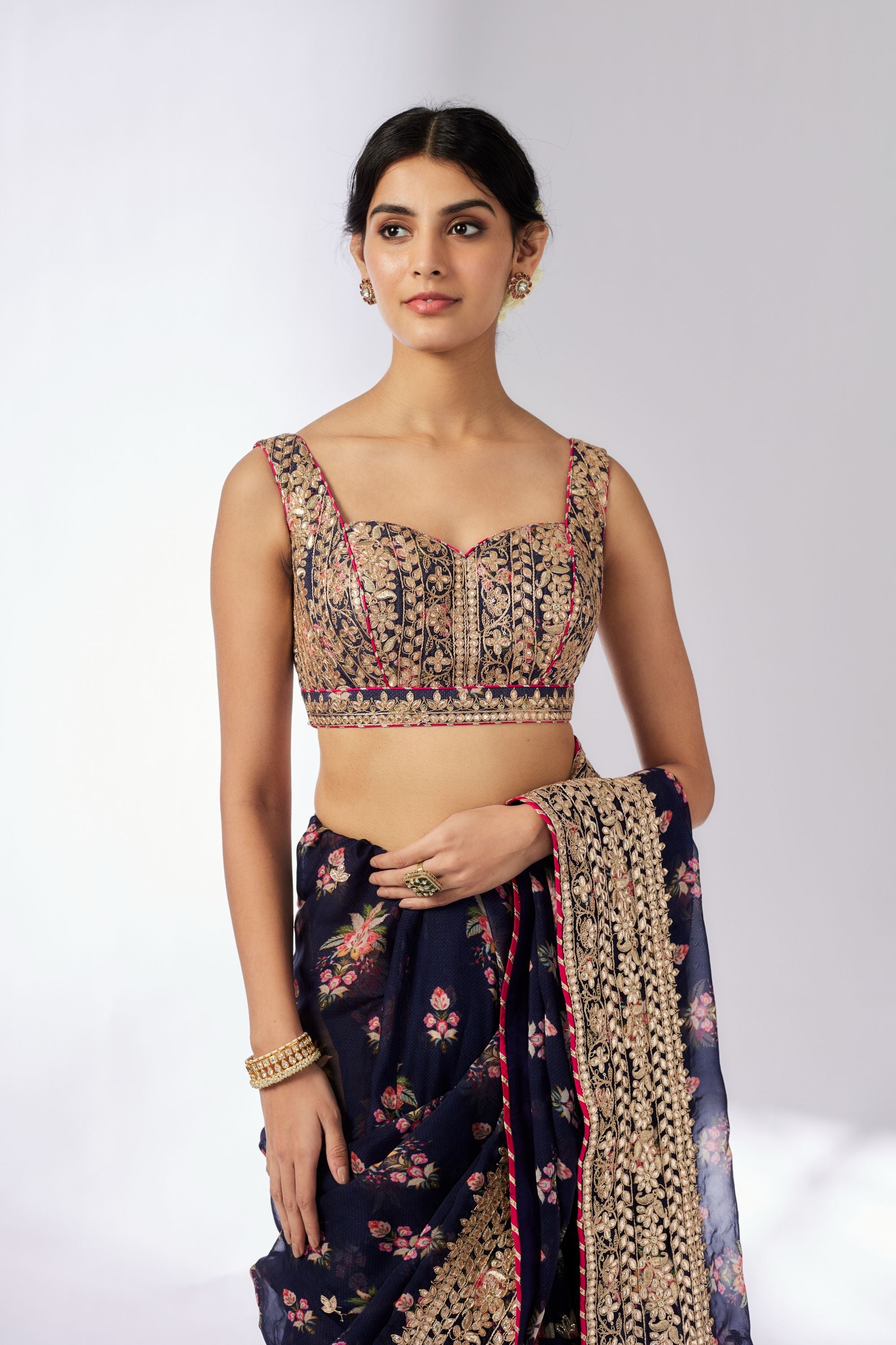 CY Gopi Vaid Mahira Navy Saree Set Closeup 2