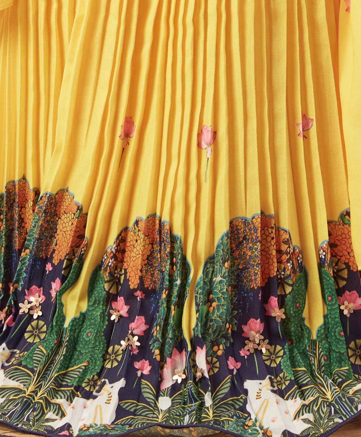 YELLOW PICHWAI ANARKALI JACKET SET