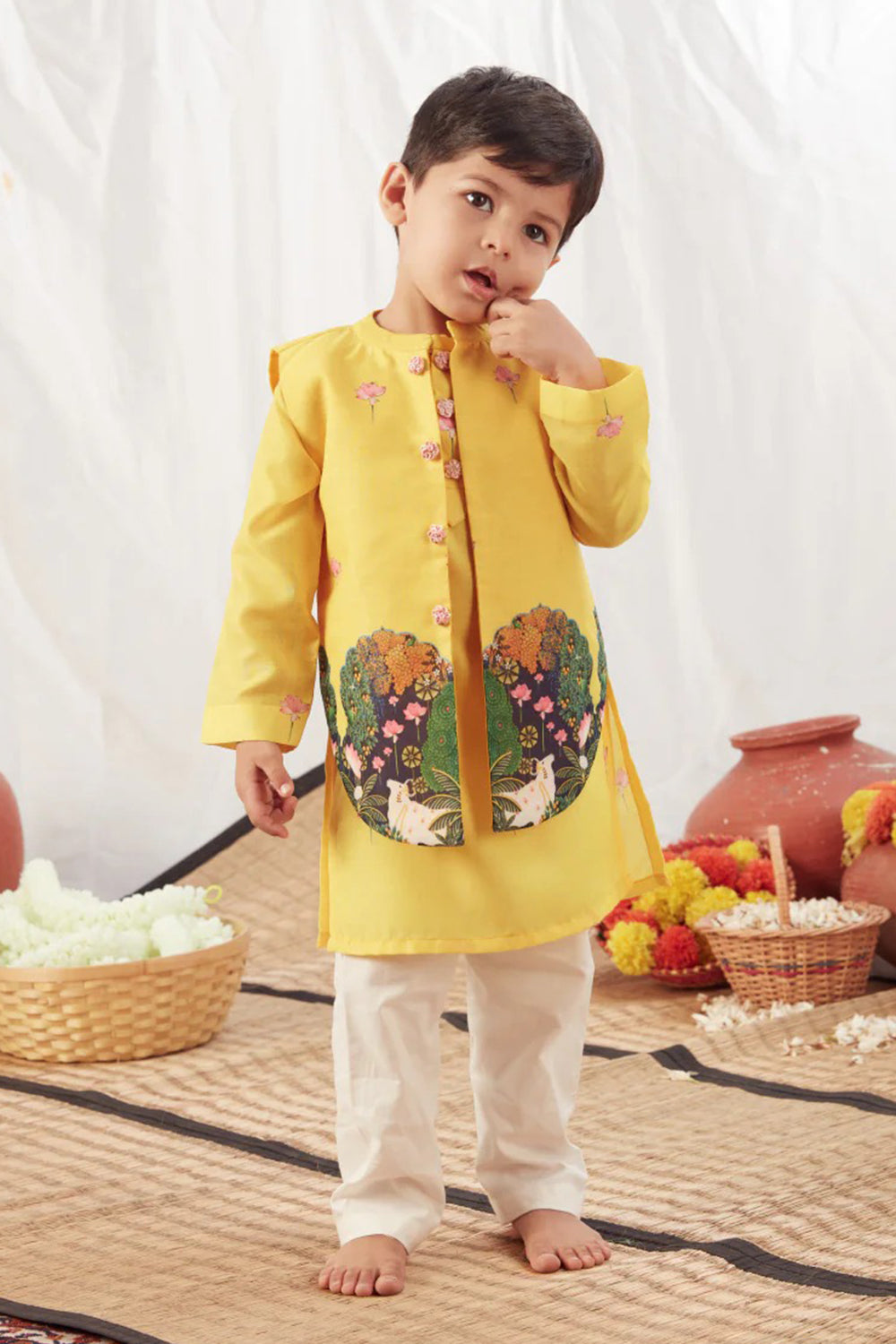 YELLOW PICHWAI BANDI SET