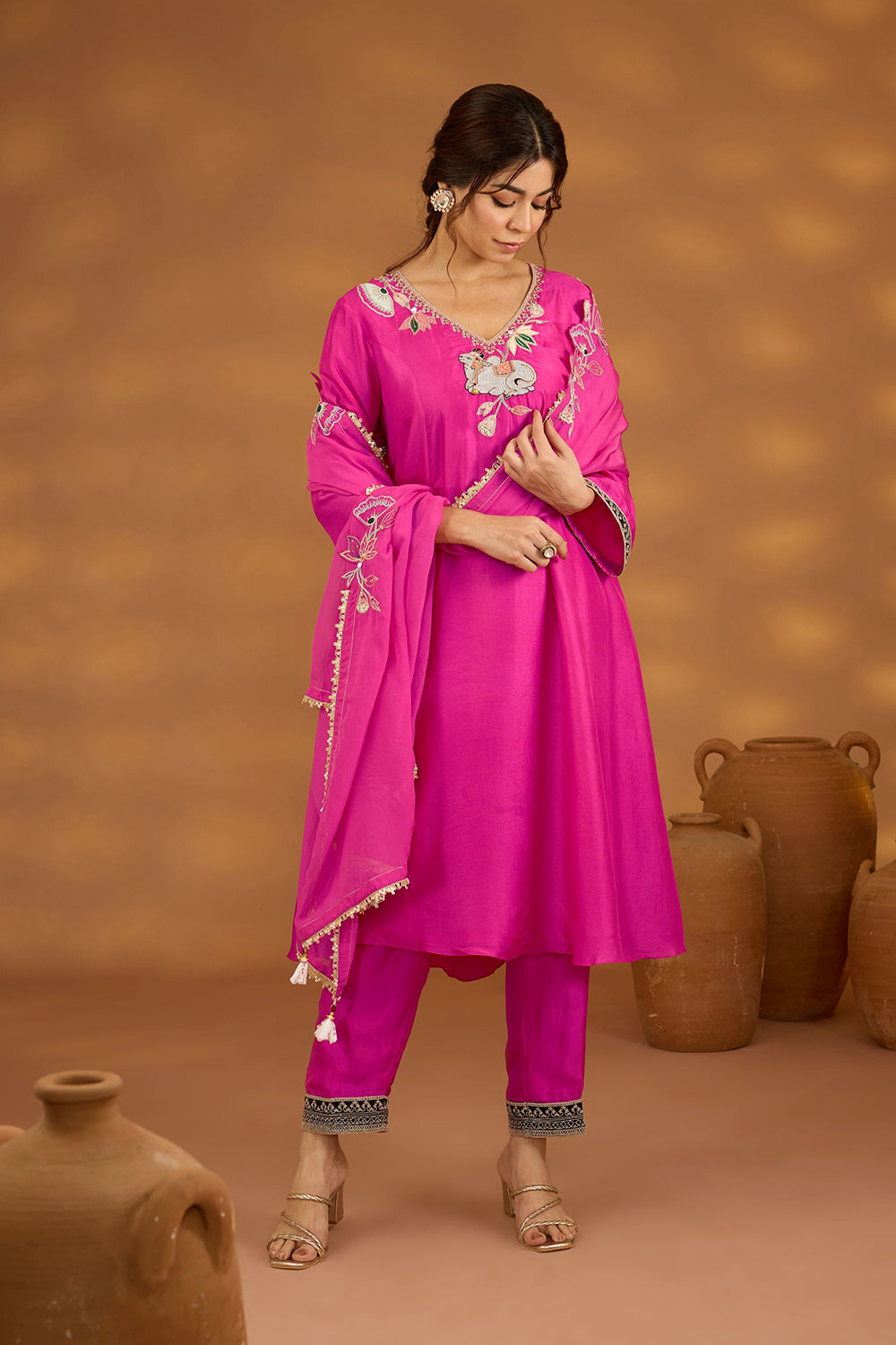Gulabi Kamal suit set