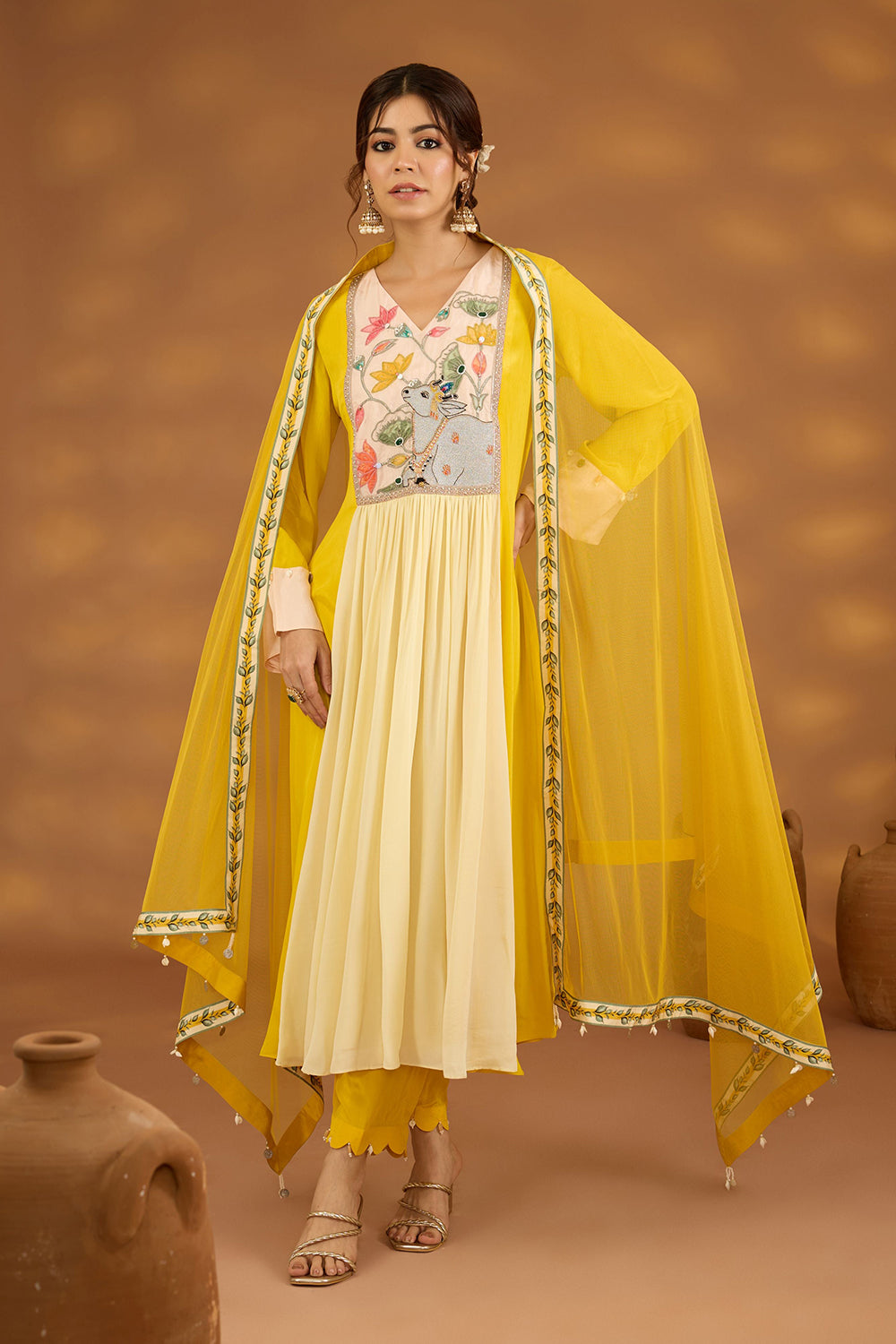 Sunehri Kurta Set