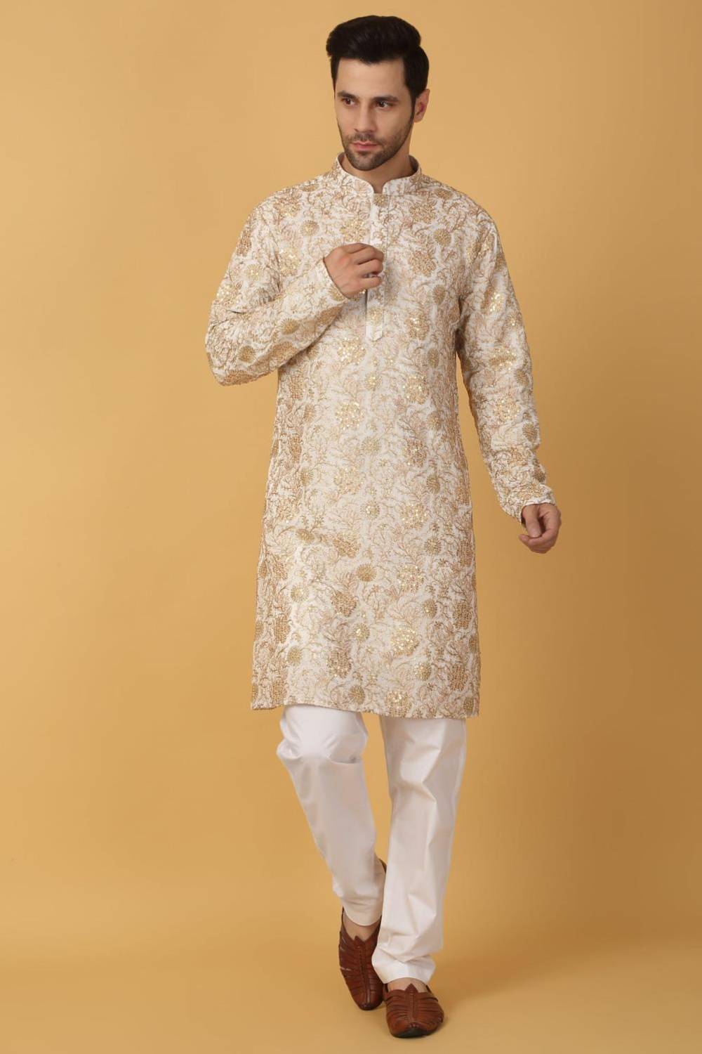 Zar Firdaus  Embroidered  Kurta  Set - Ivory