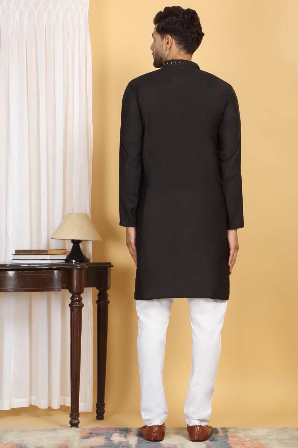 Swarna Mirror Work Kurta And Pant Set - Black