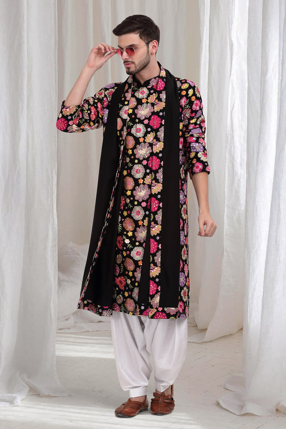 Pushpvilaas Embroidered Flower Kurta Patiala Set- Black