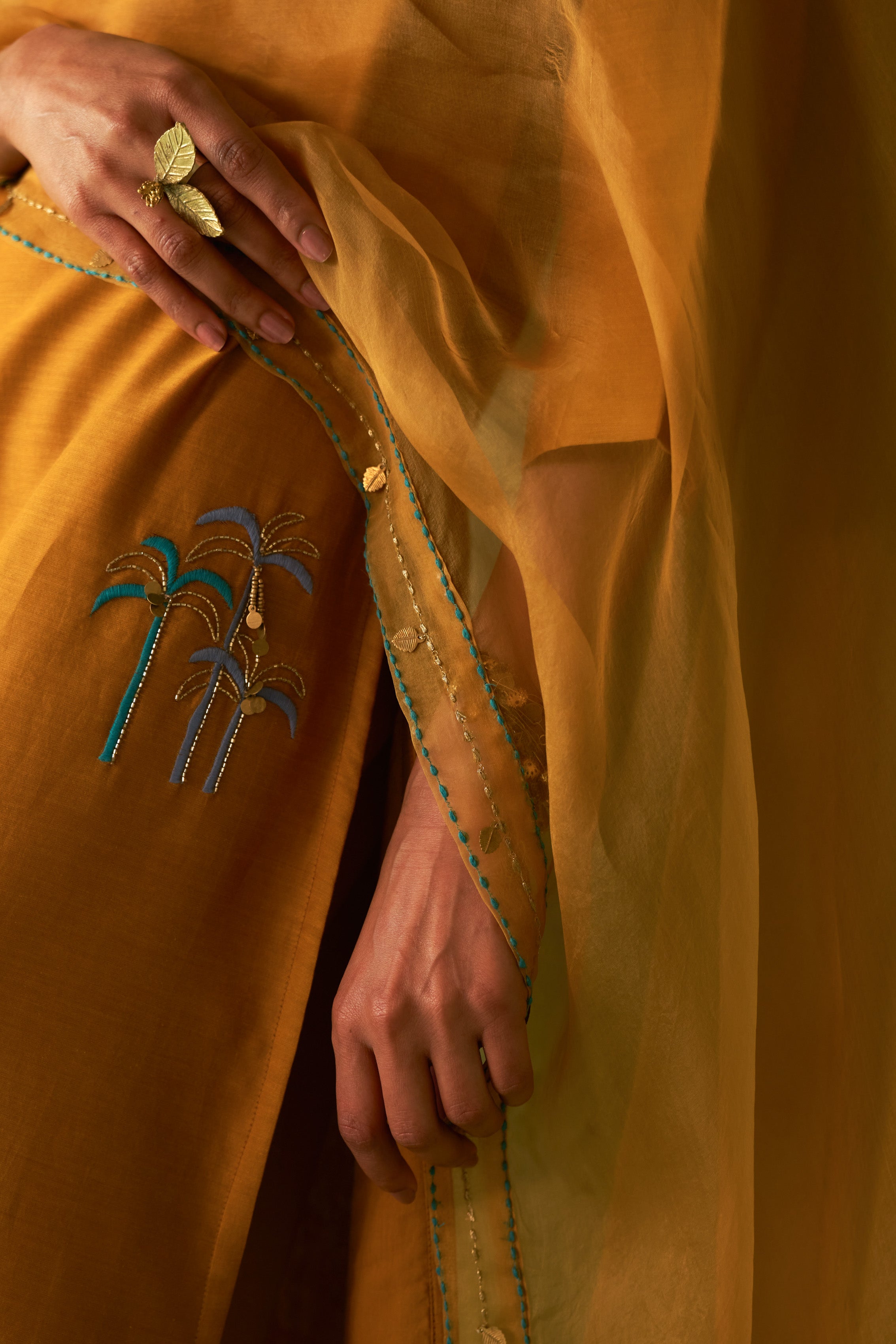 Palm Tree Motif Kurta Set with Organza Dupatta