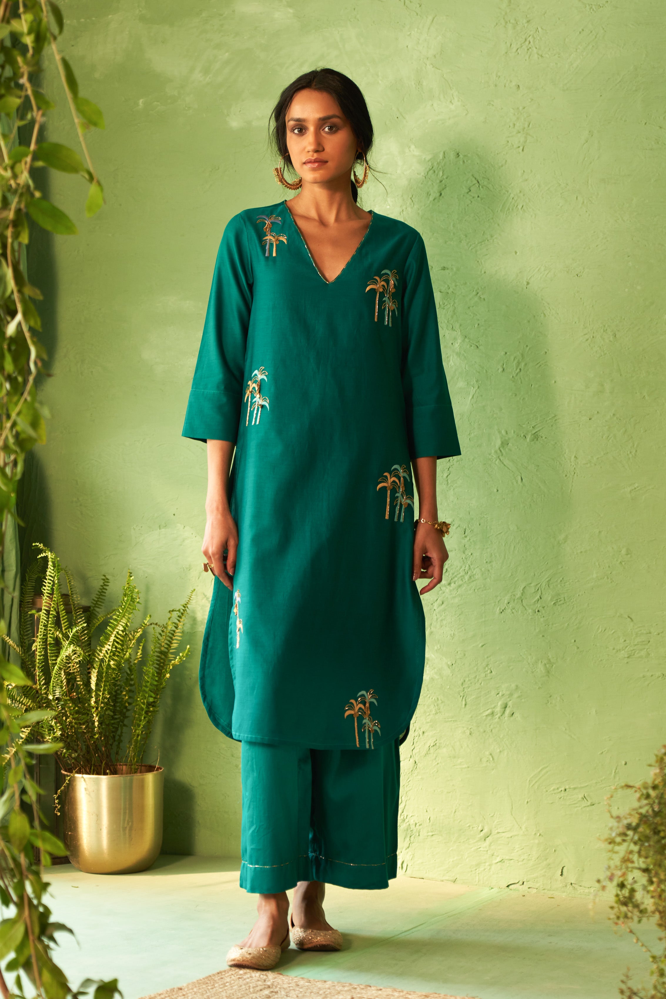 Palm Tree Motif Kurta Set with Organza Dupatta