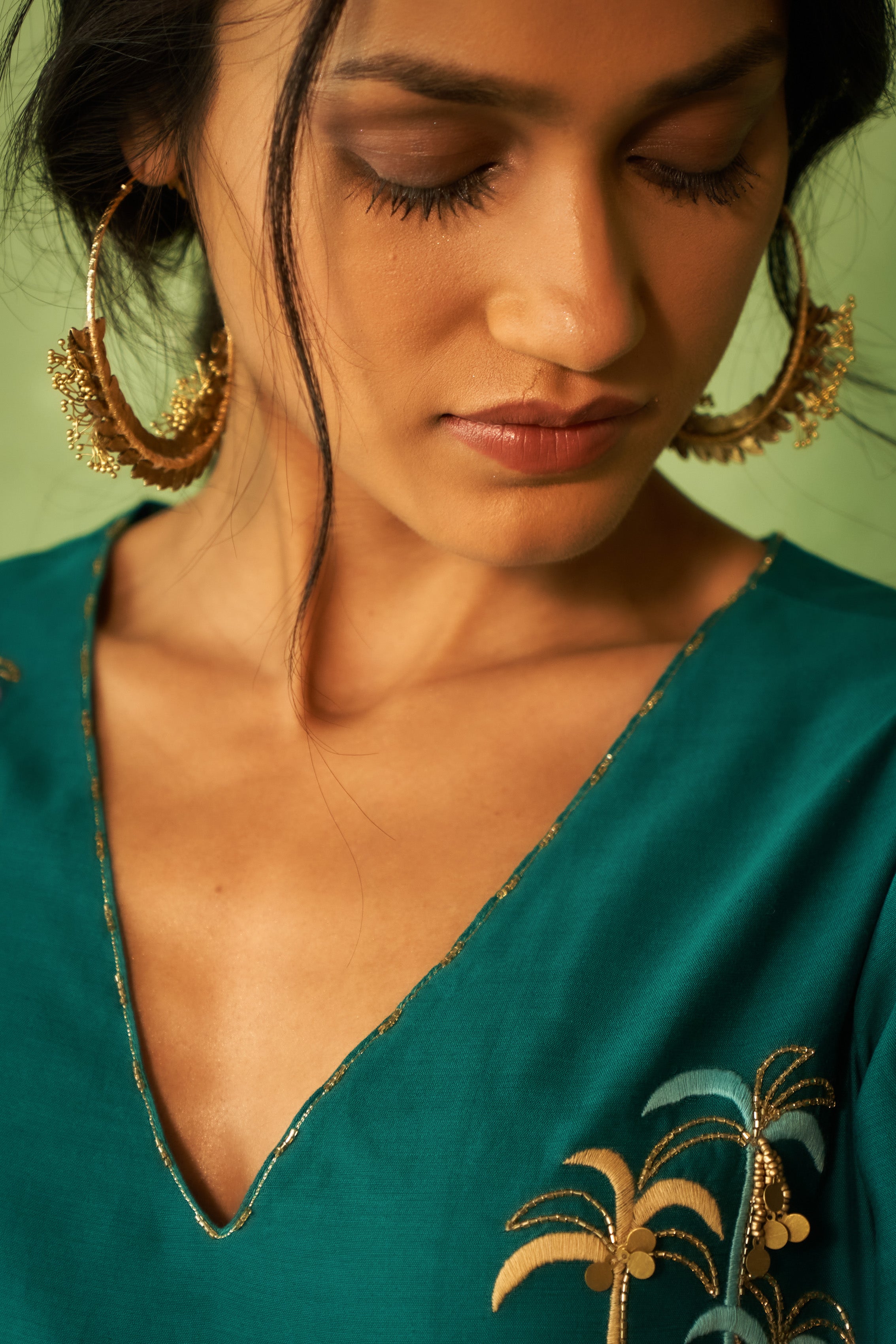 Palm Tree Motif Kurta Set with Organza Dupatta