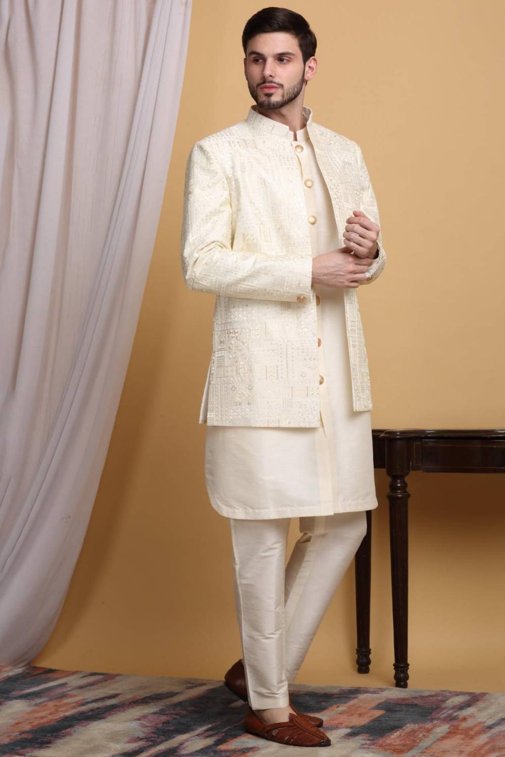 Zardoz Embroidered Open Jacket Set - Ivory