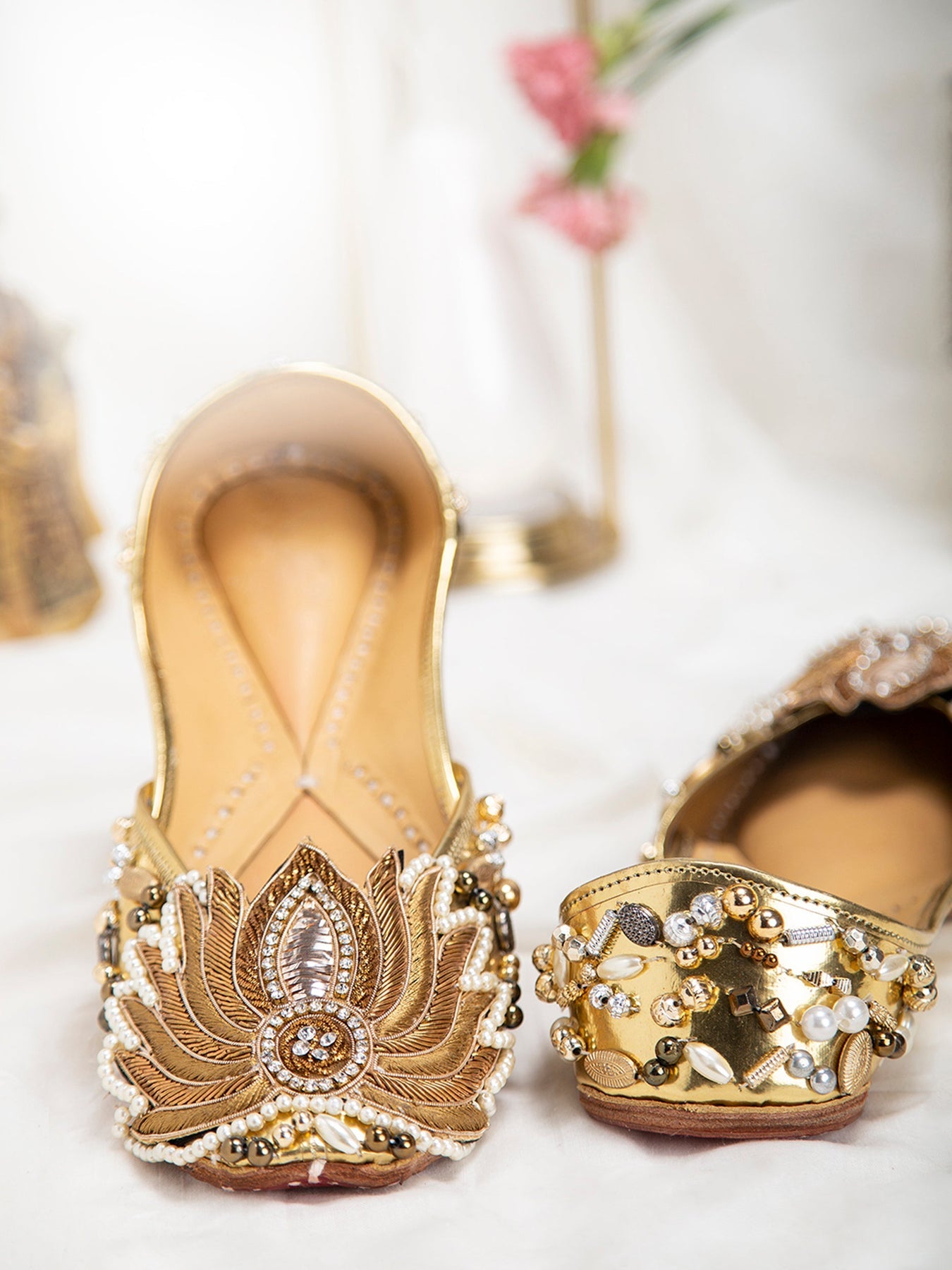 Golden Lotus (Jutti)