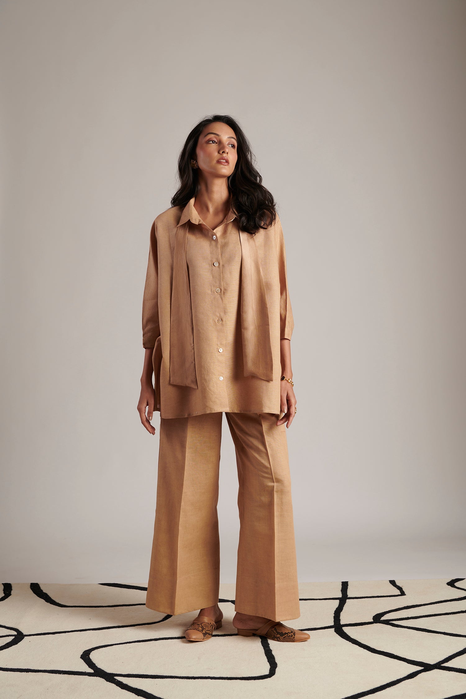 Paradise Shirt With Bow (Honey)