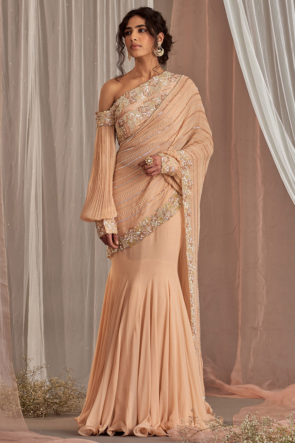 Hand Embroidered Salmon Pink Fish Cut Saree Set - Auraya Fashion - Nidhika Shekhar - #tag1# - #tag2# - #tag3# - #tag3#
