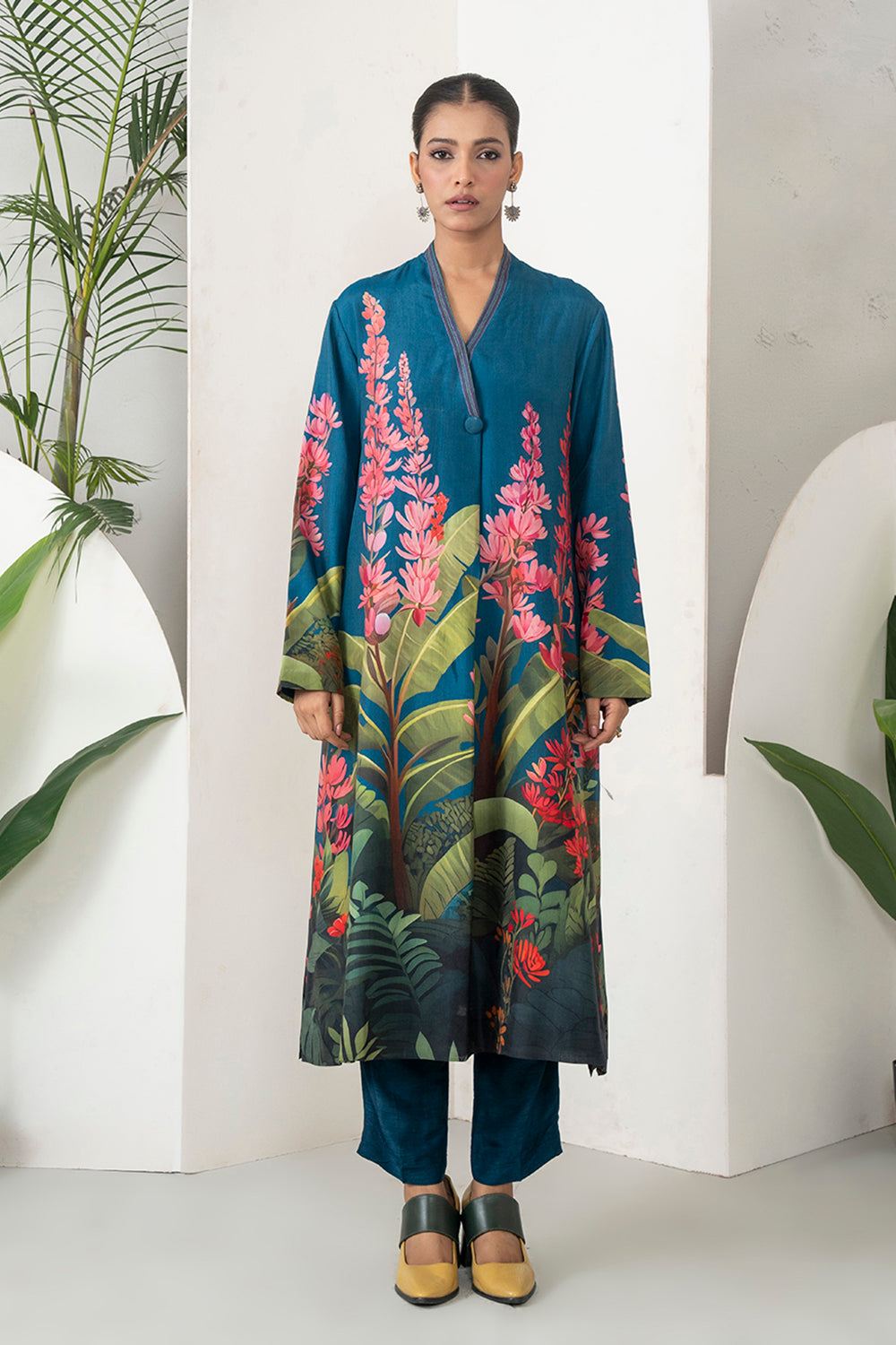 Indigo Silk Chanderi Front-Pleated Tropical Floral Illustration Printed Dress Set