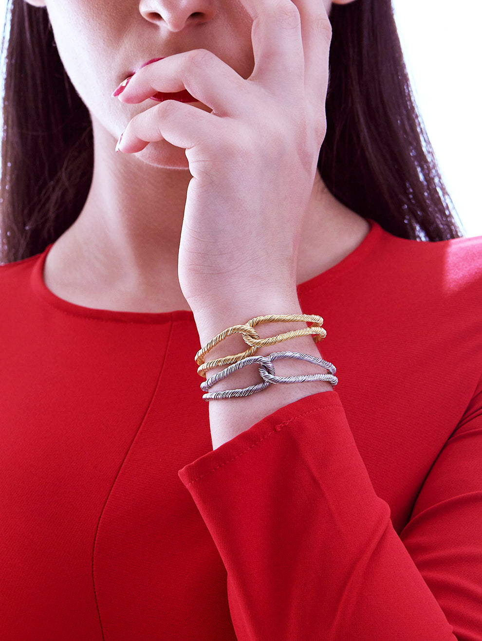 Silver Threaded Interlocked Bracelet