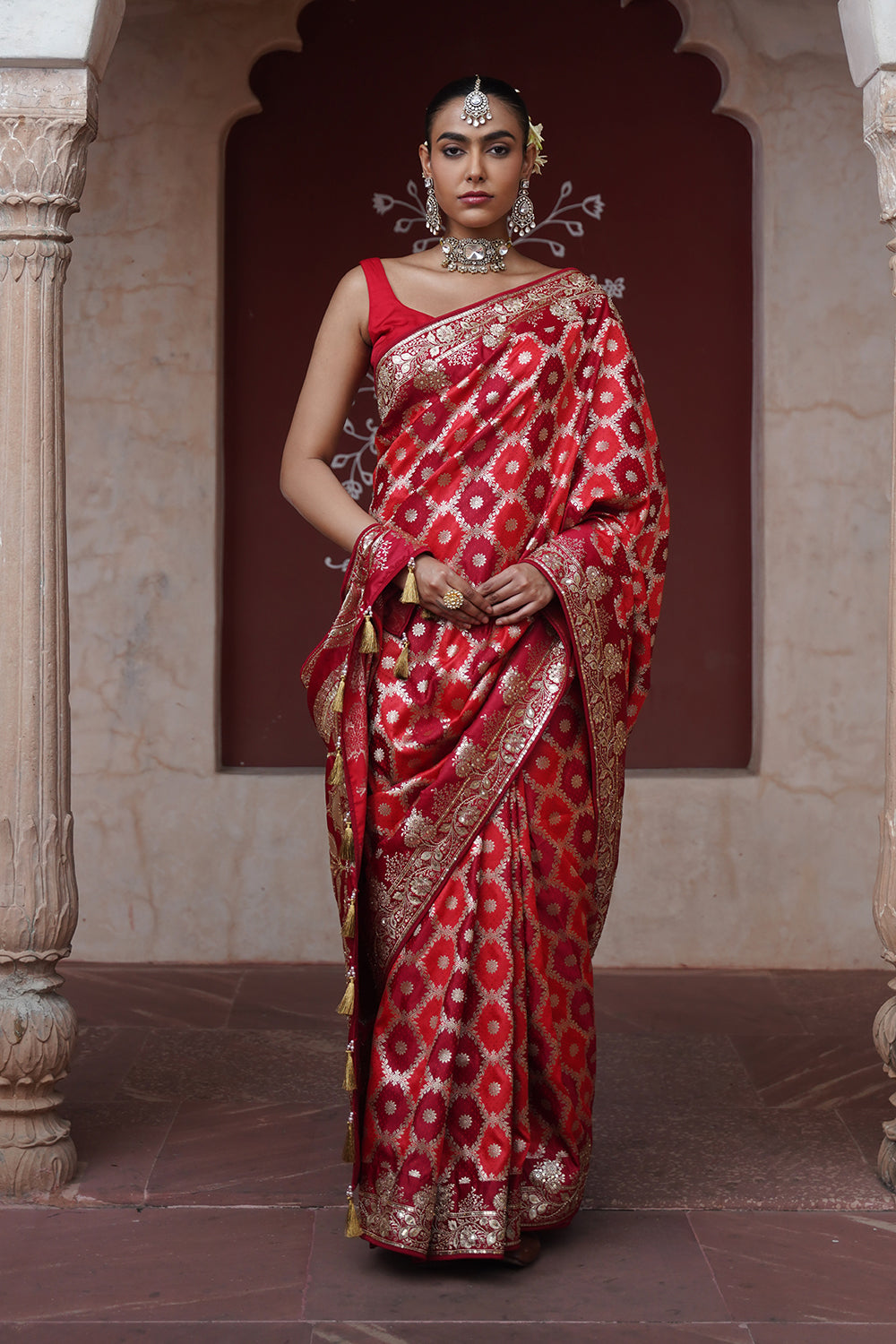 Ravisha Banarasi Saree - Red