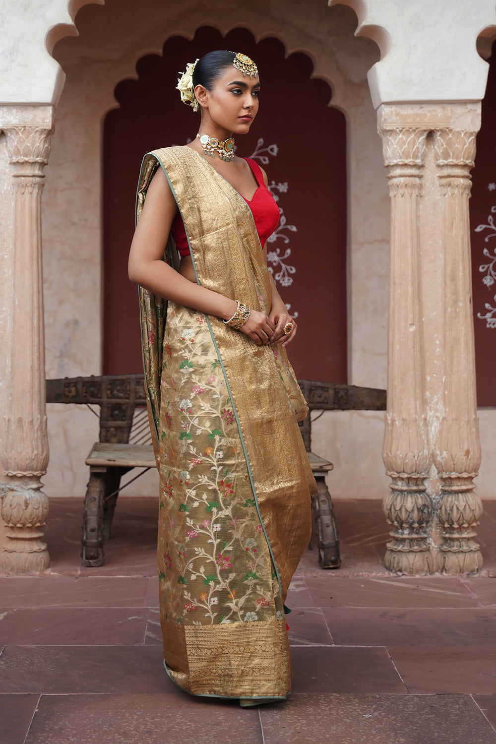 Maaya Banarasi Saree - Gold