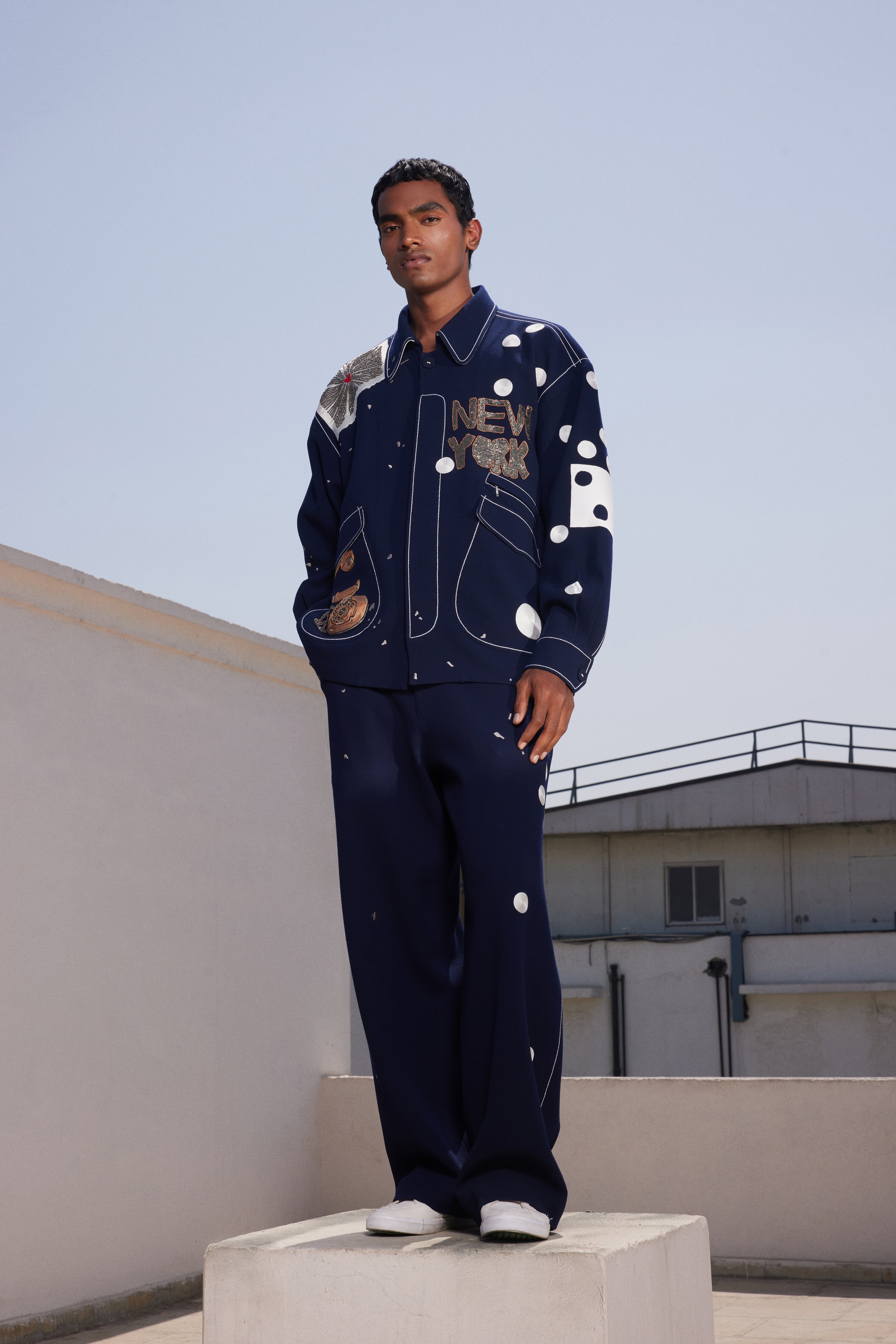 PANTS OF (TELEPHONE AND TEXT JACKET )