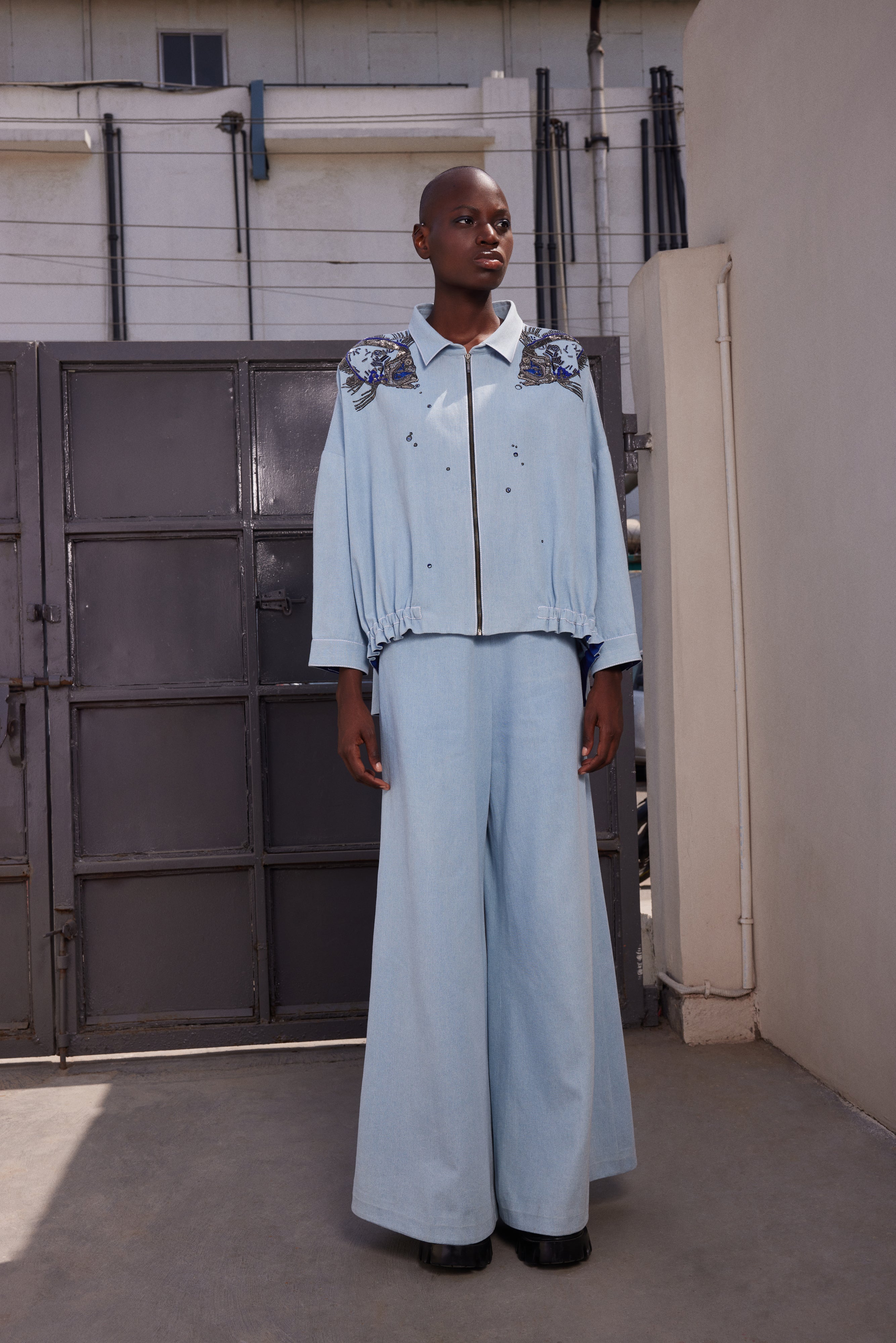 FLARED PANT OF ( BIG FISH OVERSIZED SHACKET )