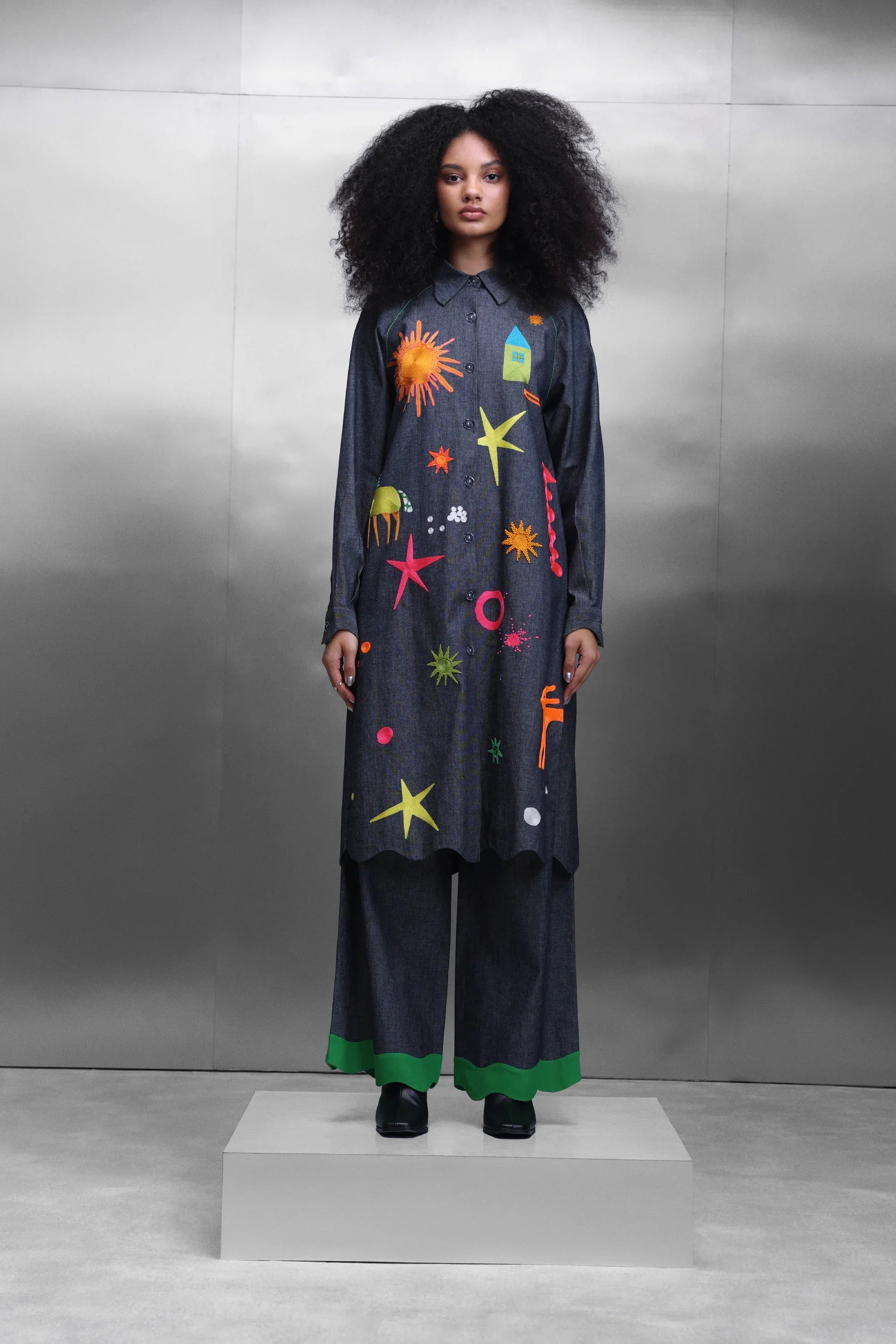 FLARED PANTS OF ( KIDOODLE RAGLYAN SLEEVE LONG SHIRT DRESS )