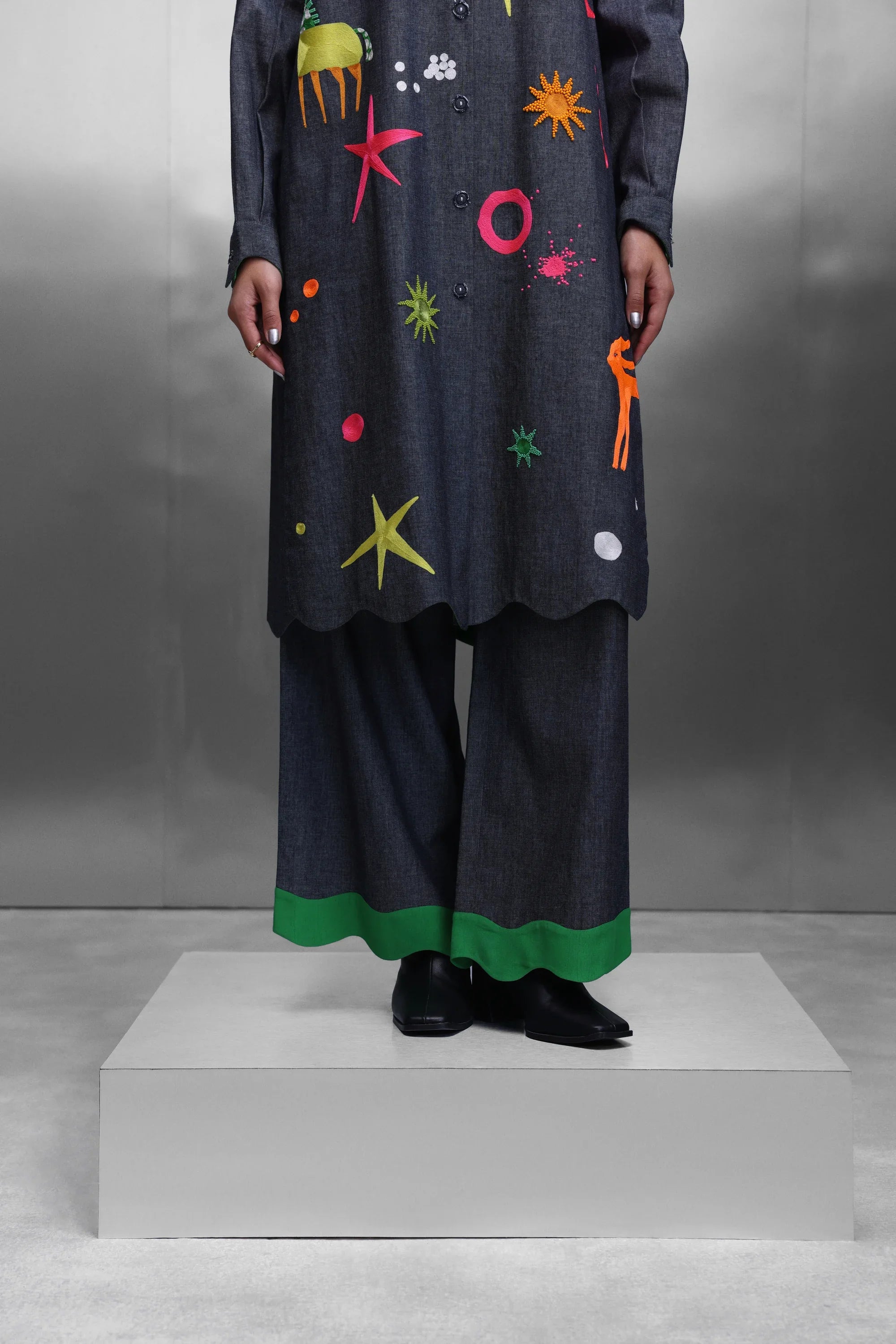 FLARED PANTS OF ( KIDOODLE RAGLYAN SLEEVE LONG SHIRT DRESS )