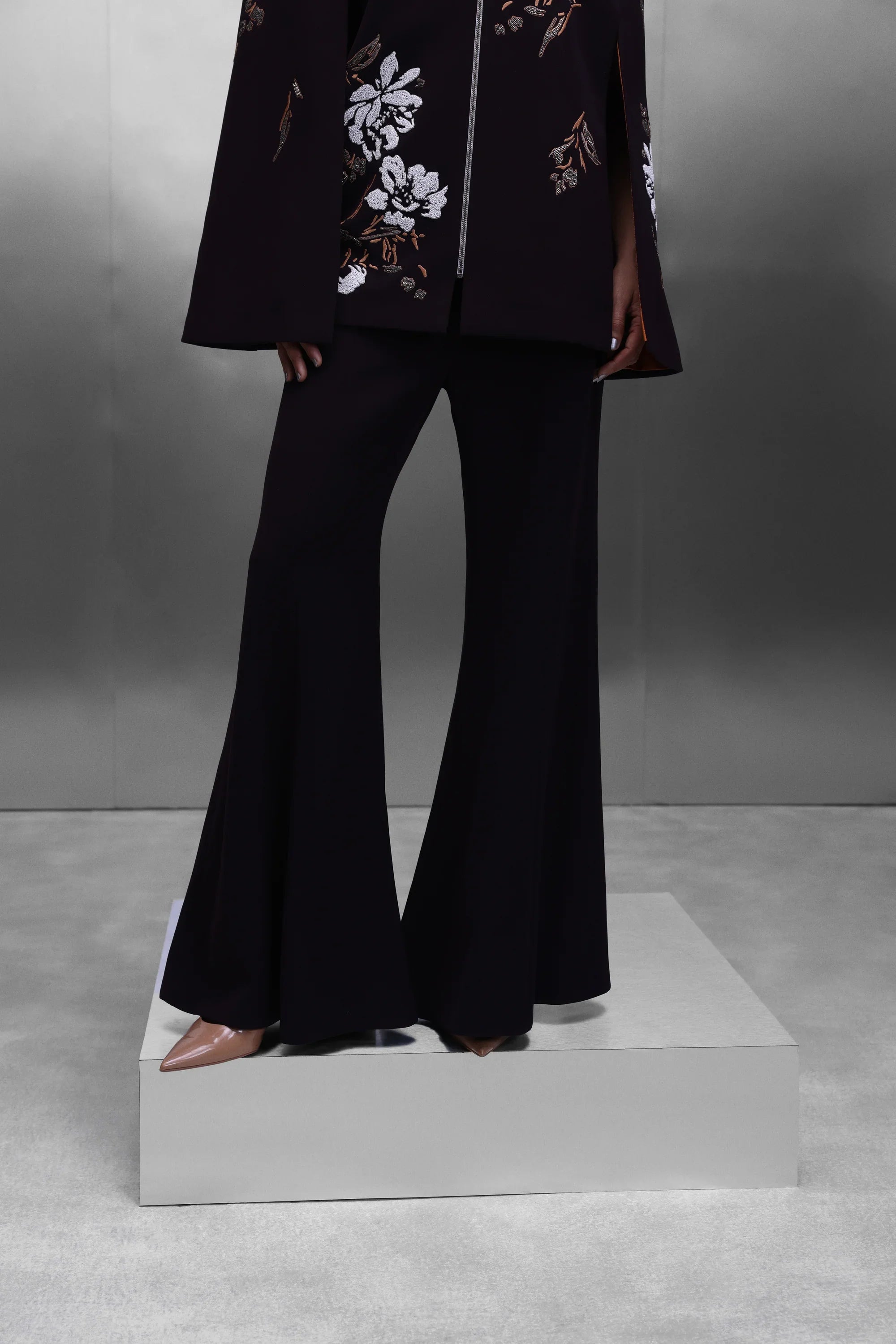 BELLBOTTOM PANTS OF ( PEONIES CAPE )