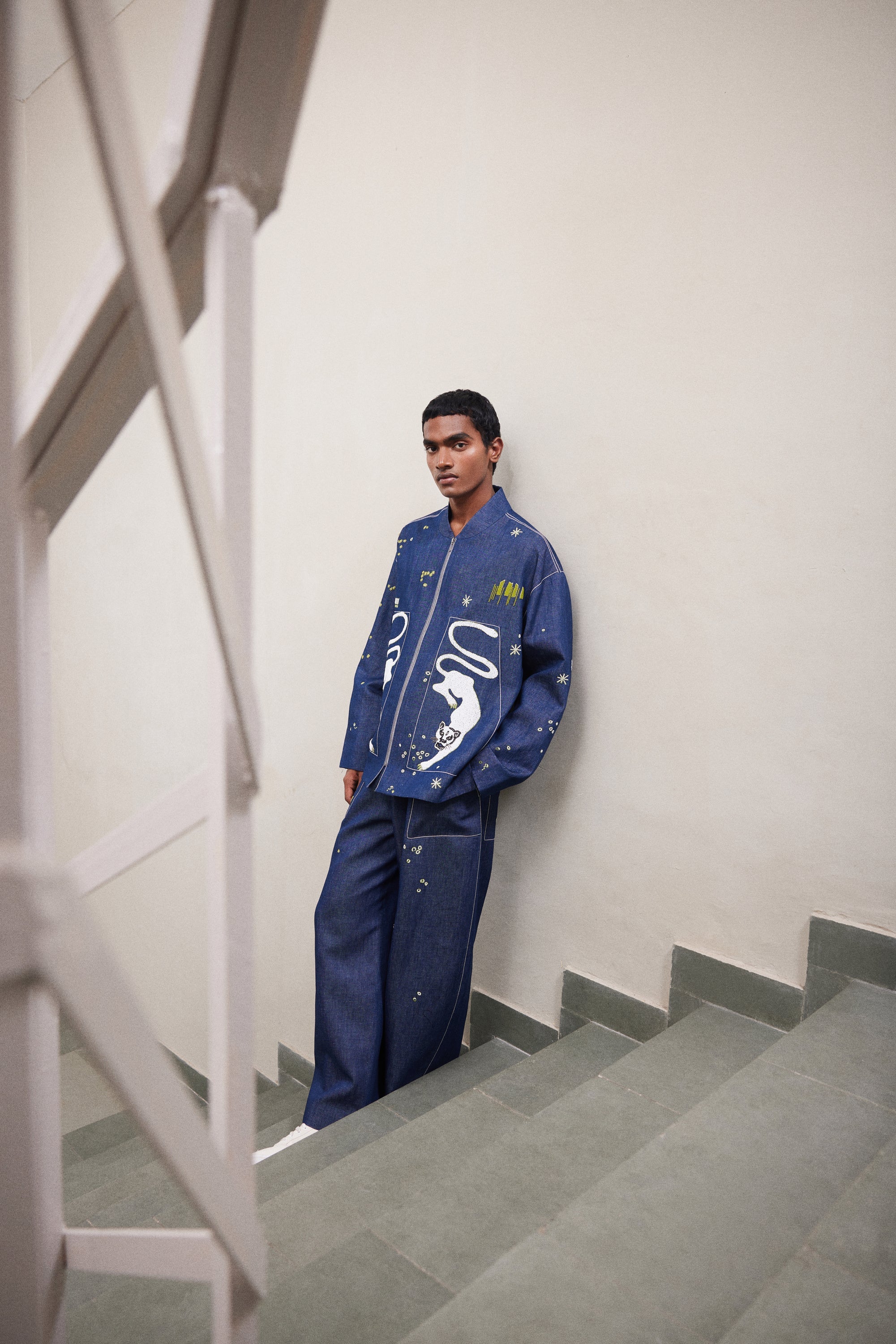 BAGGY PANTS OF ( FUNKY PANTHER JACKET )