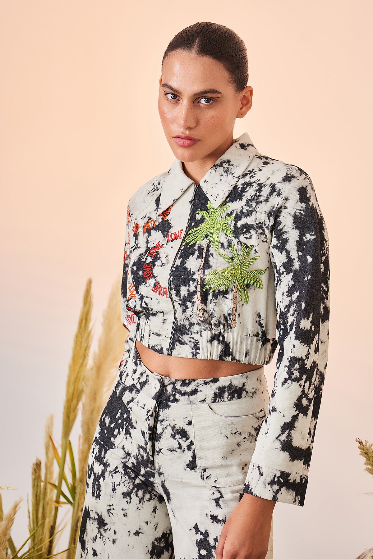 Love Circle Raglan Sleeves Short Jacket And Pant