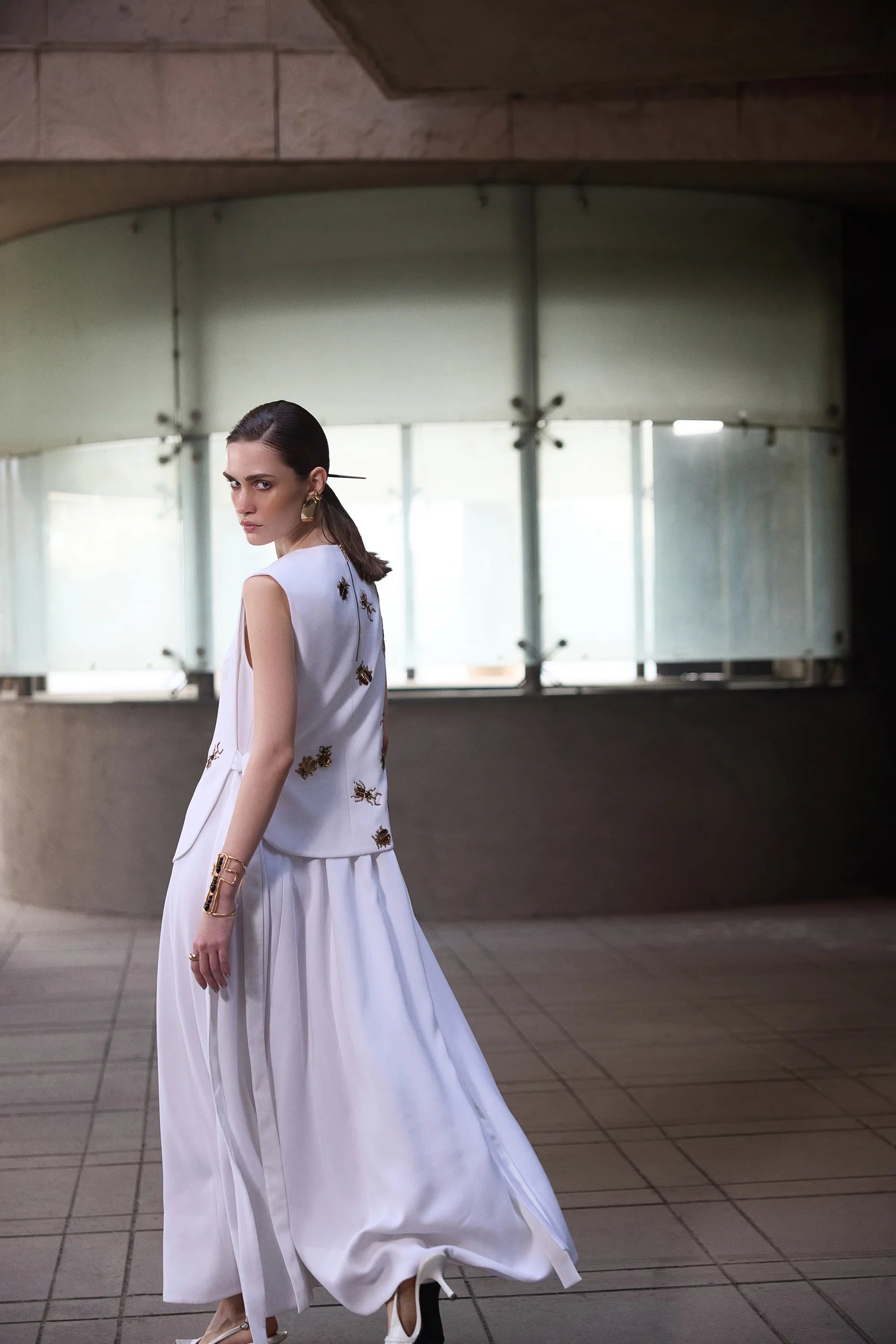 DRESS OF INSECT OVERLAY