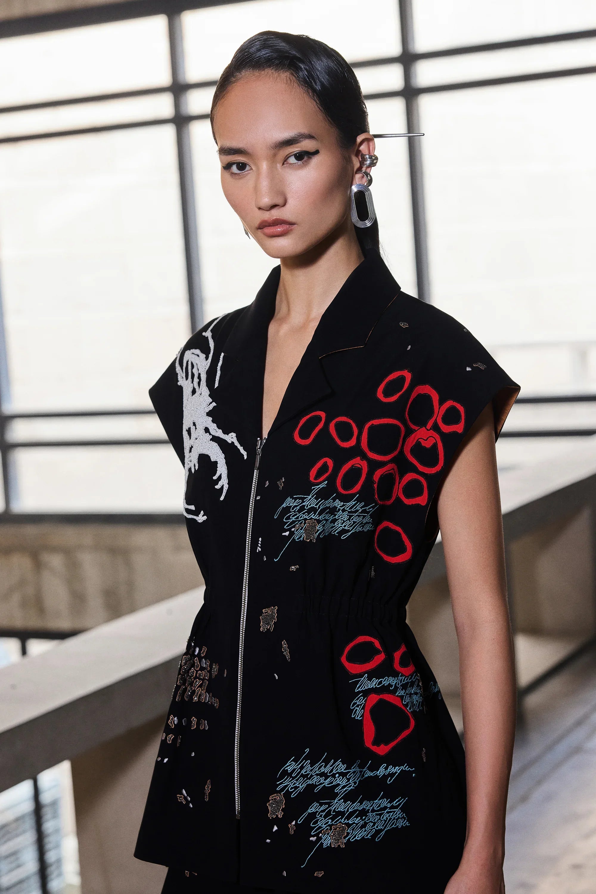 CIRCULAR SKIRT OF BUG THEORY ROBE JACKET