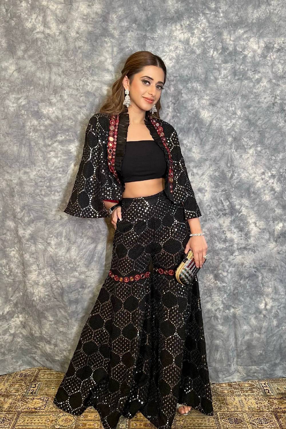 CY Sia Gupta in Corset By 29 India Front 1