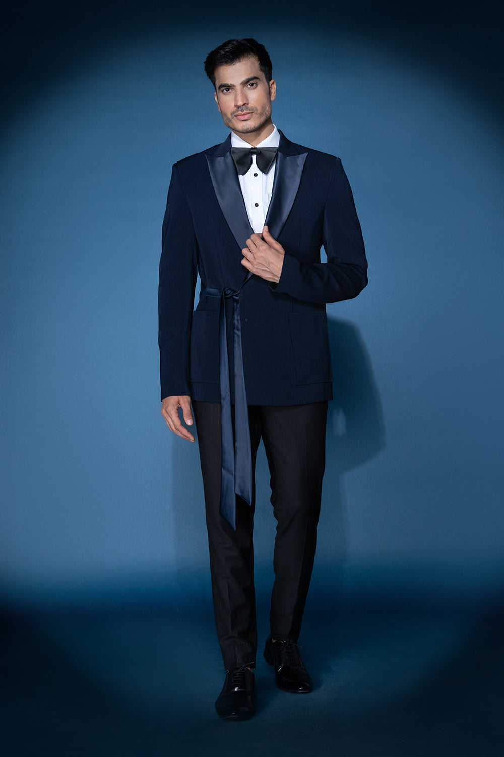 Navy Blue Tie-Up Tuxedo