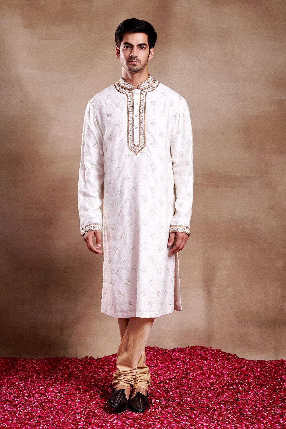 Ambar Kurta