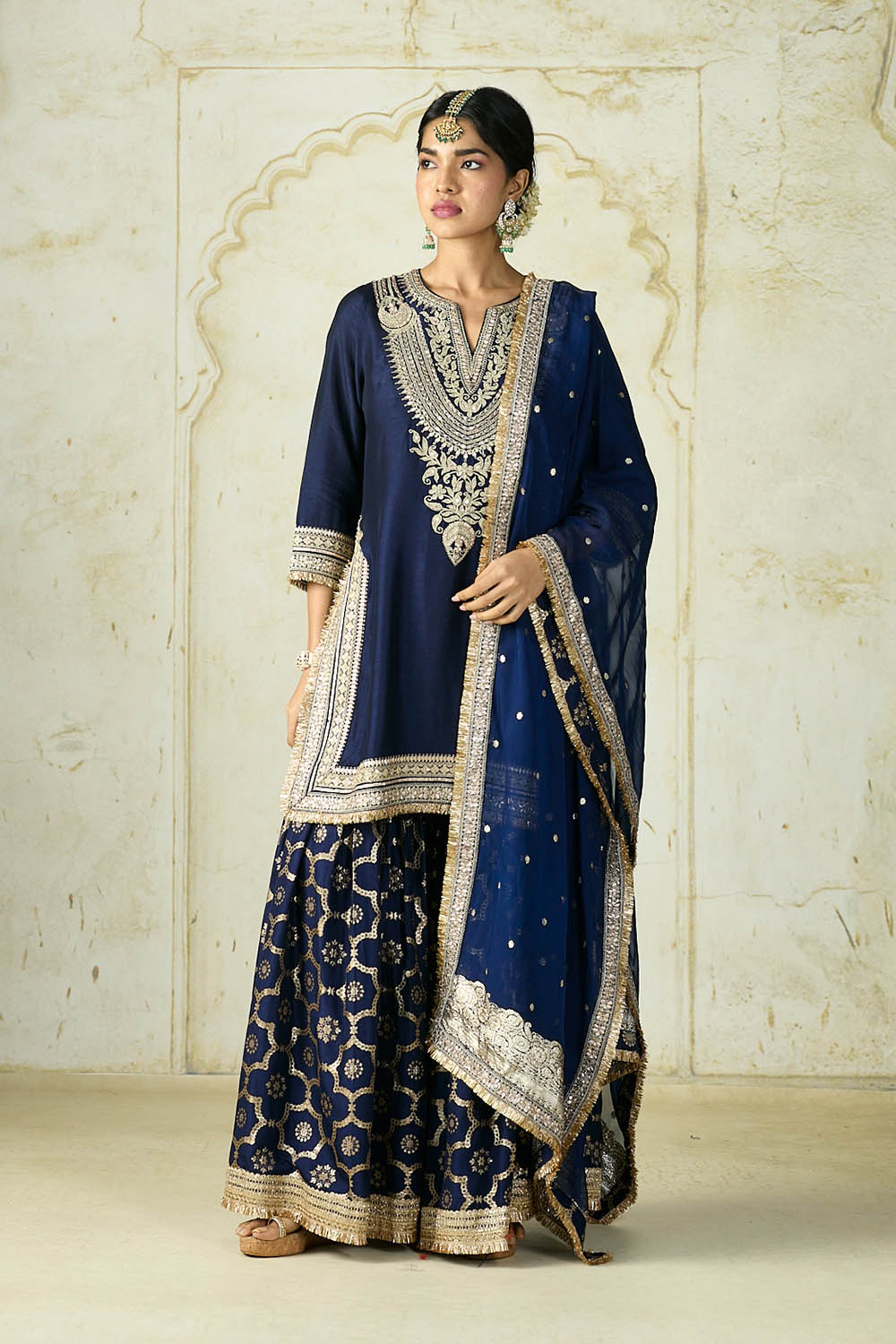 Ameena Sharara Set
