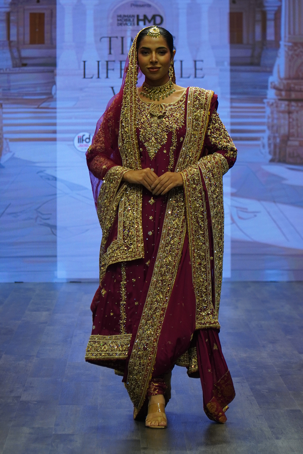 Amira