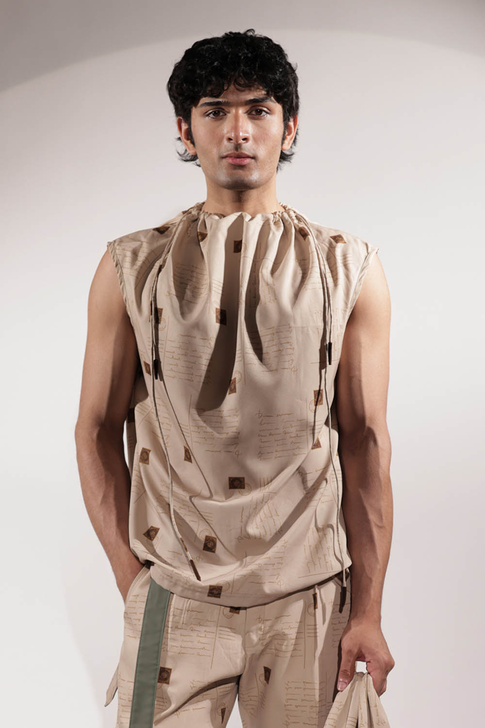 Beige Postcard print Dust Bag Top